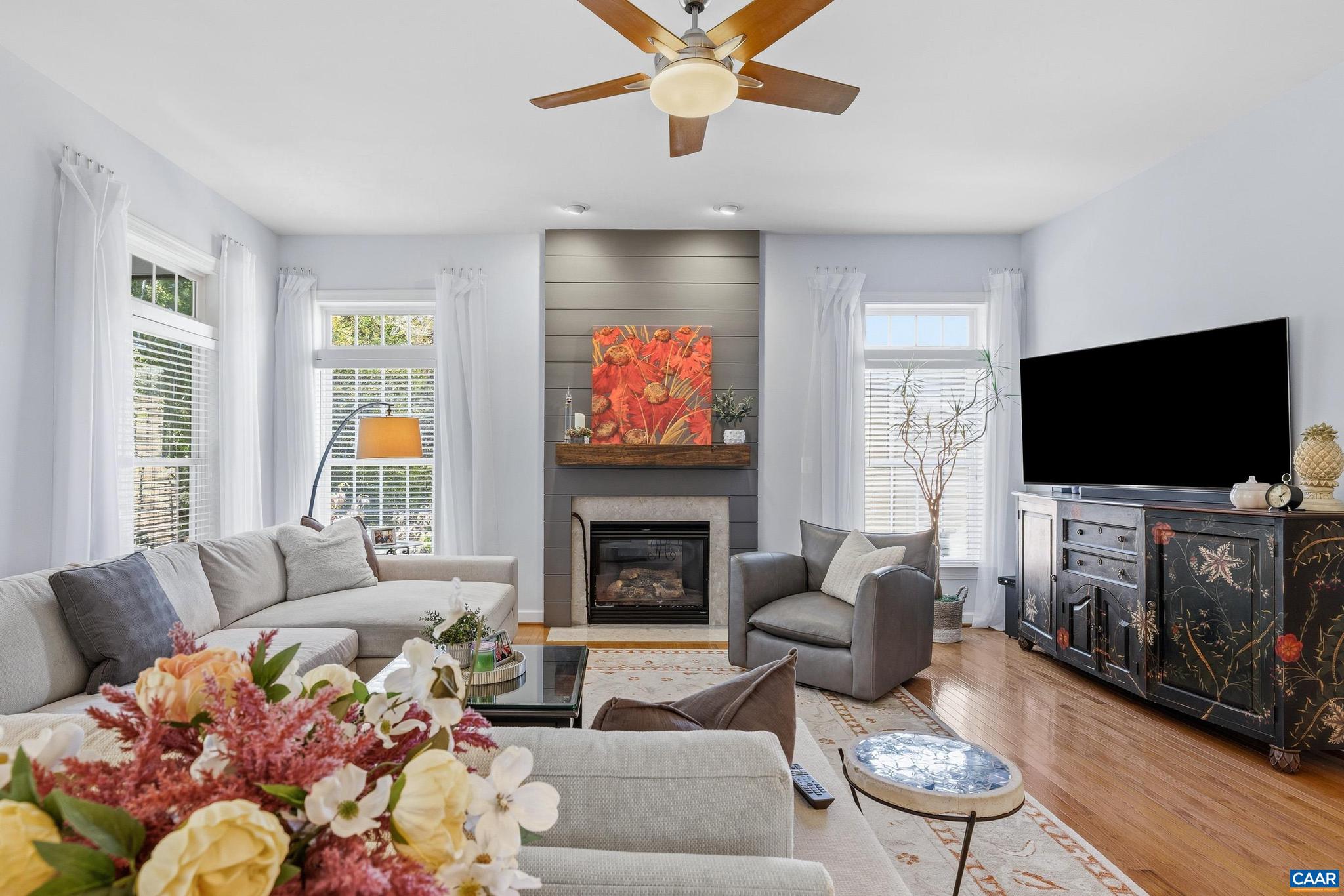 SPRING CREEK - Residential