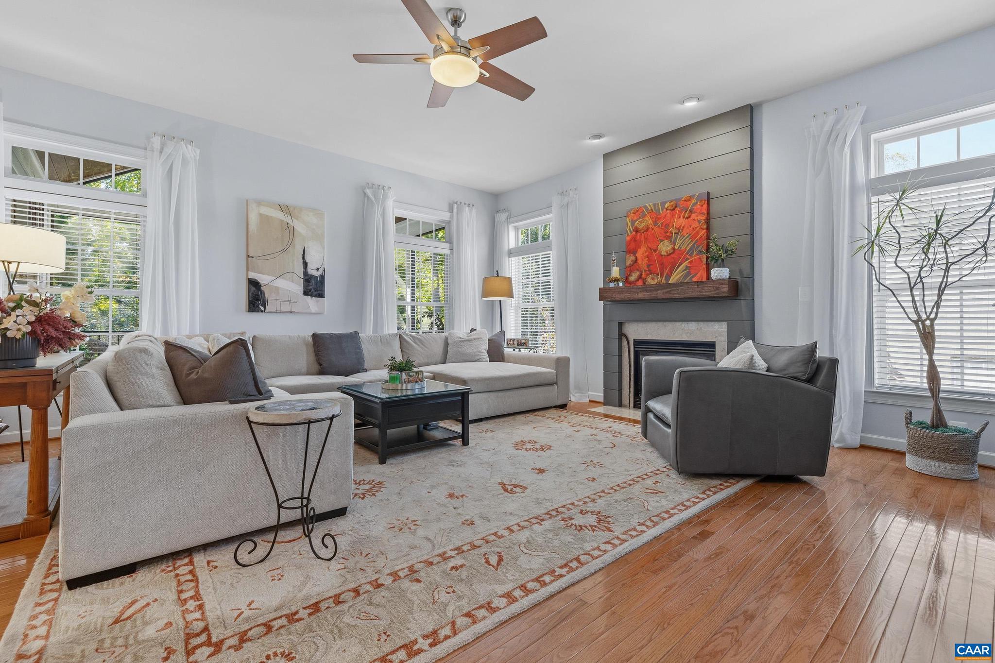 SPRING CREEK - Residential