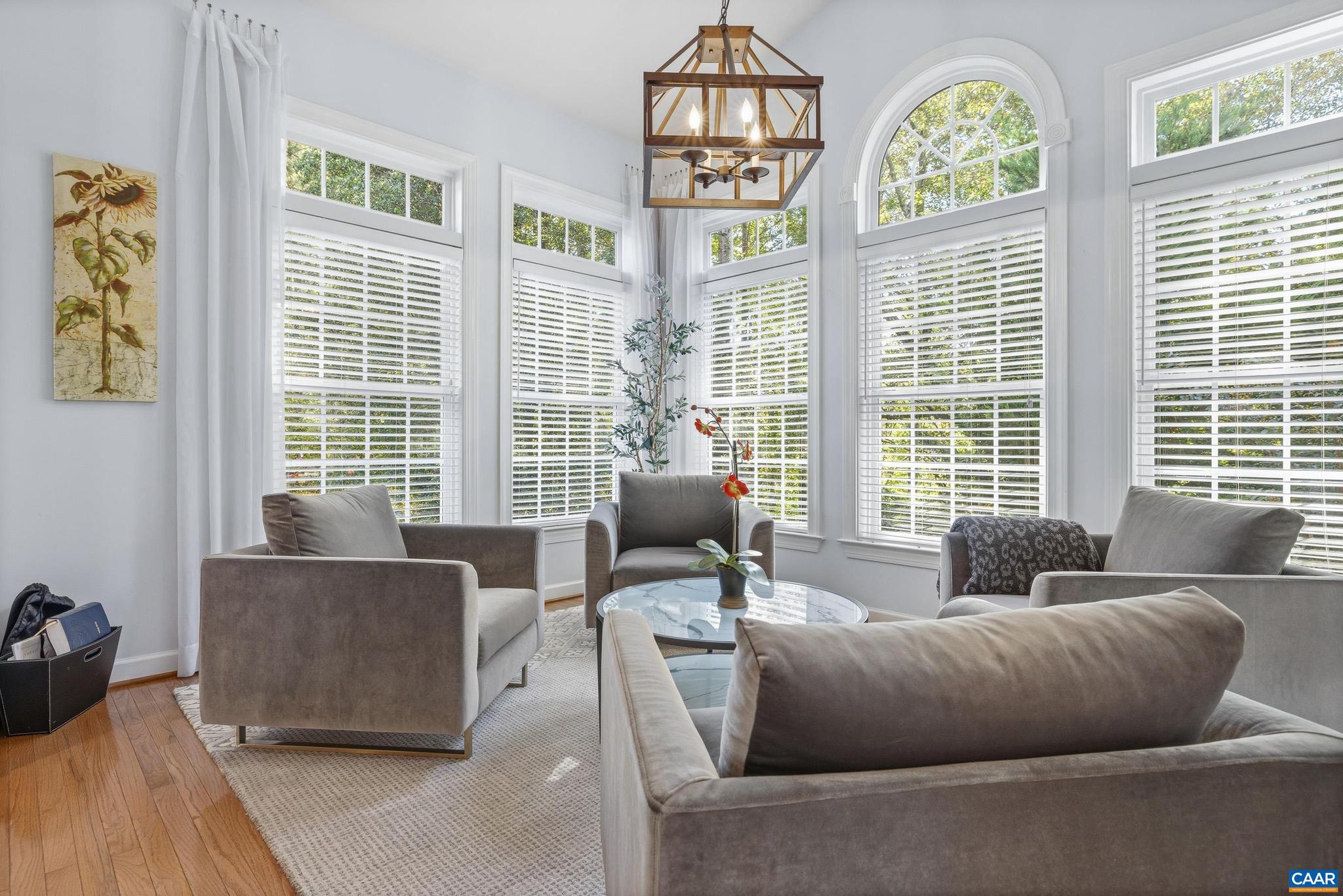 SPRING CREEK - Residential