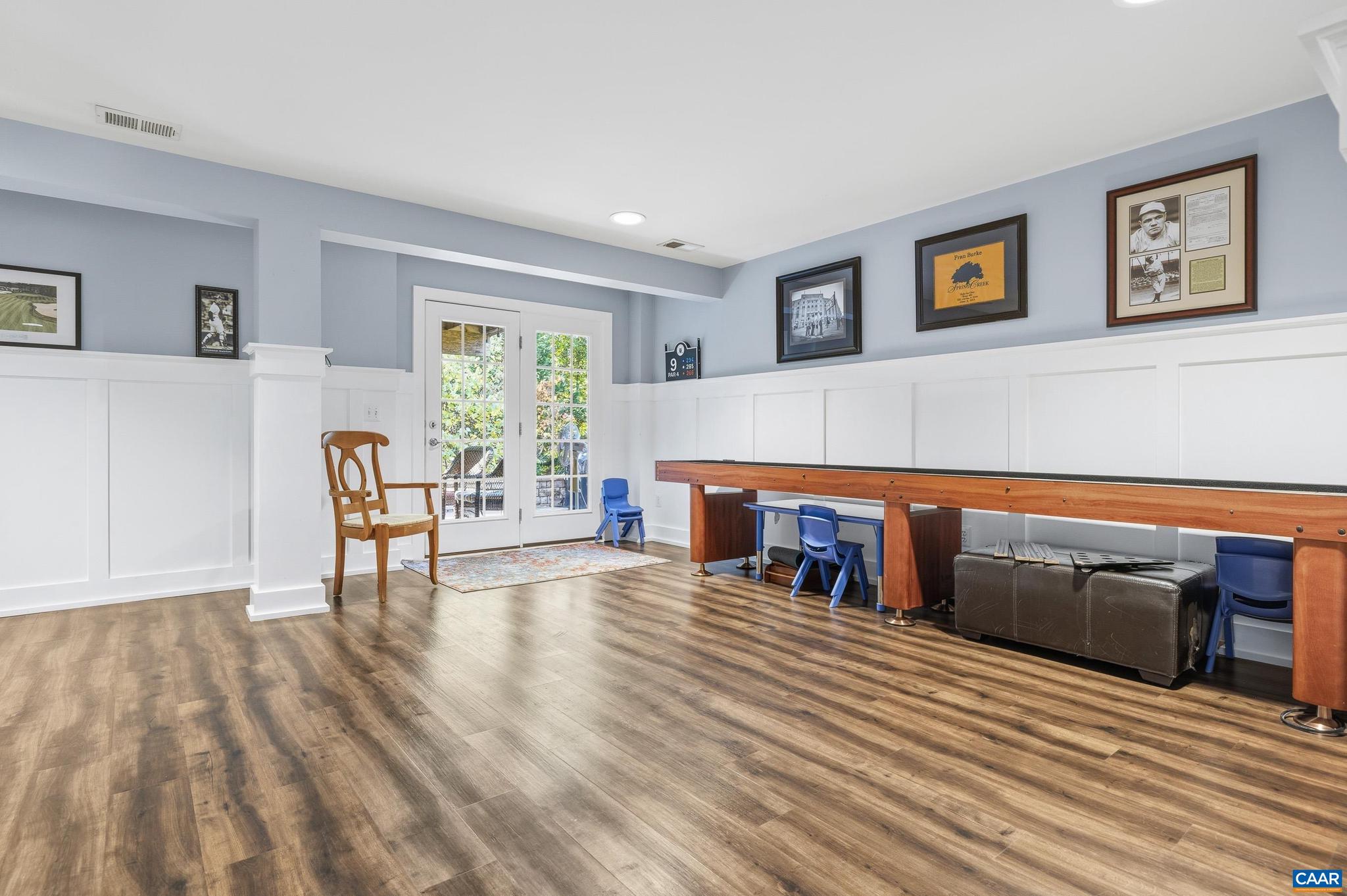 SPRING CREEK - Residential