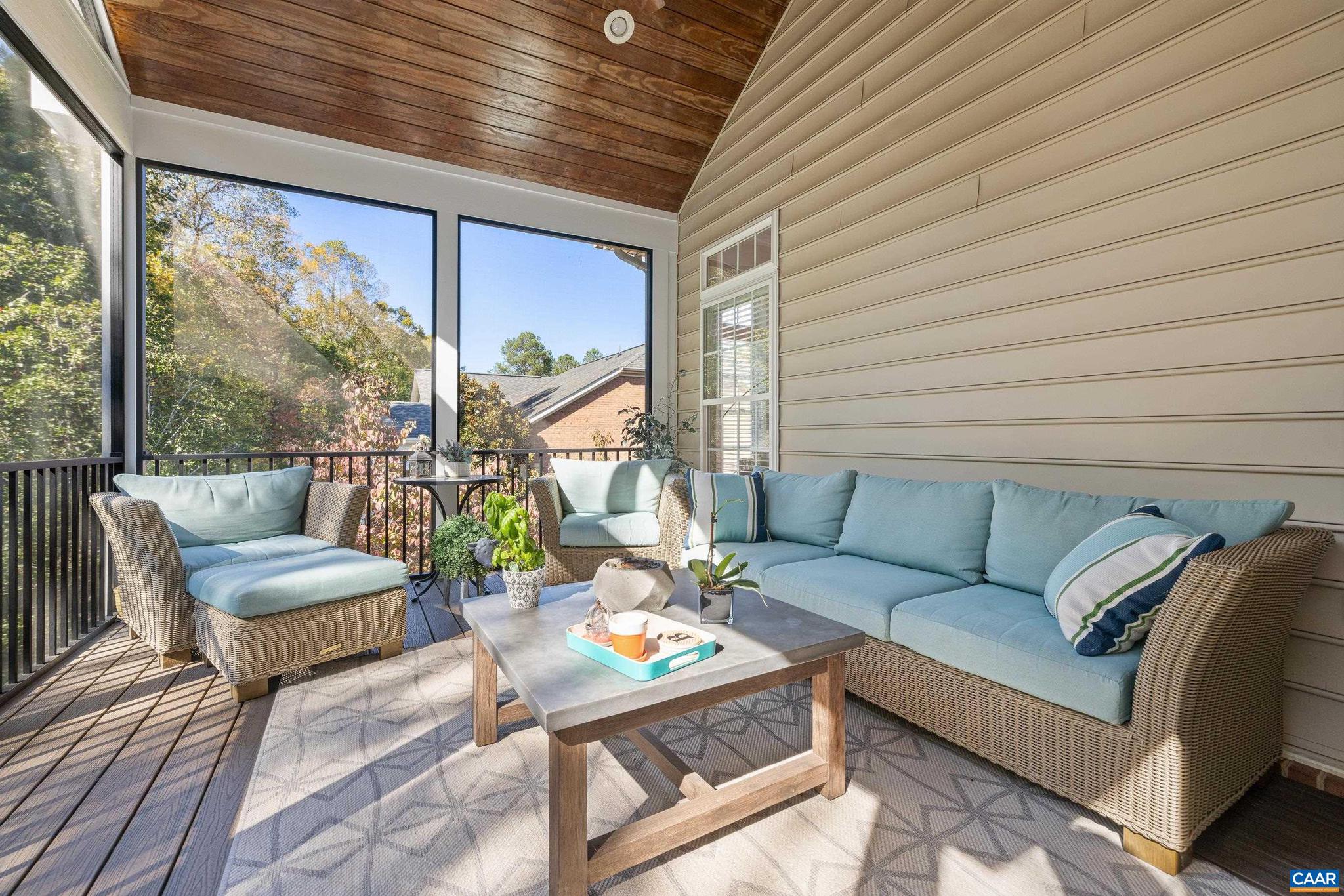 SPRING CREEK - Residential