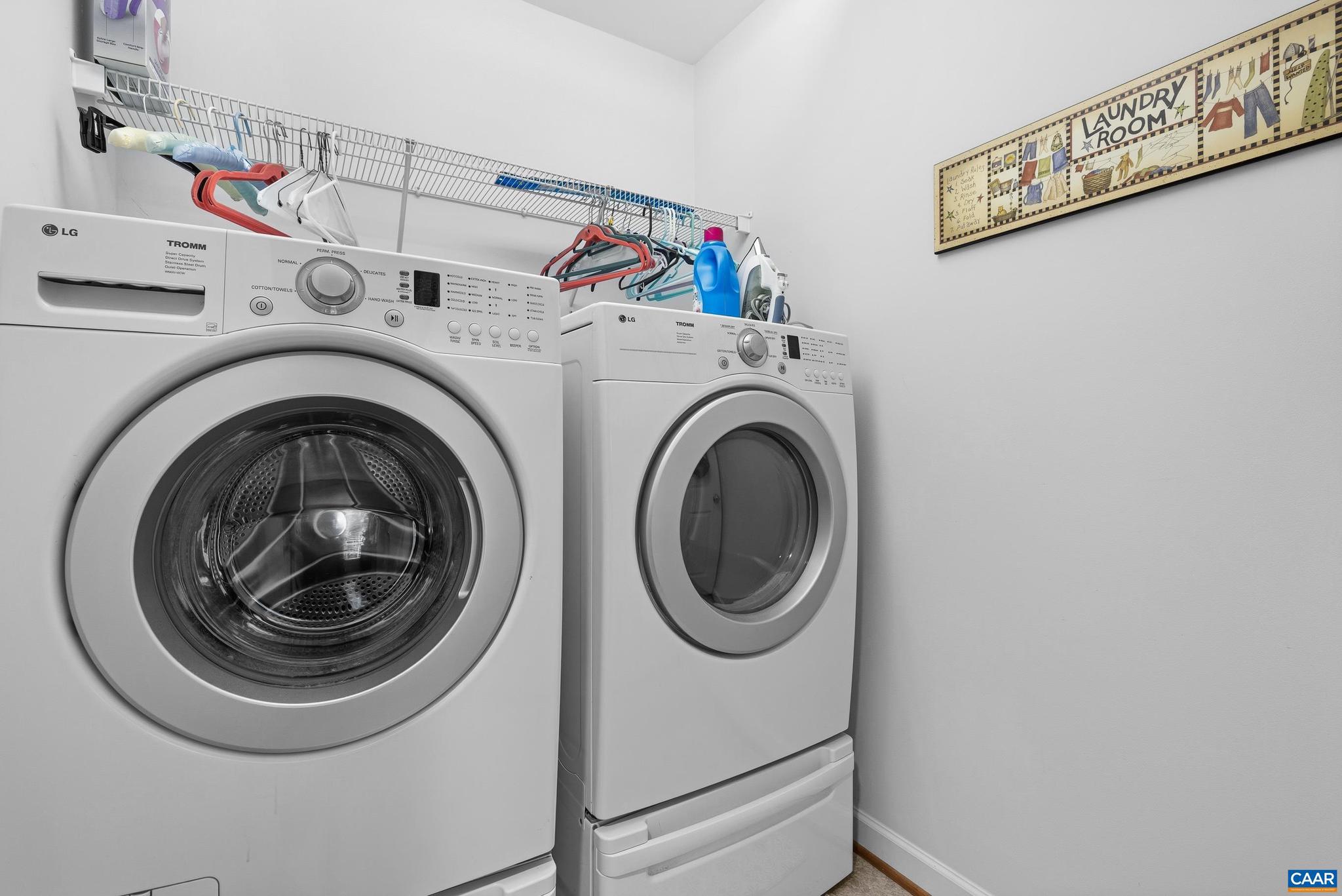 SPRING CREEK - Residential