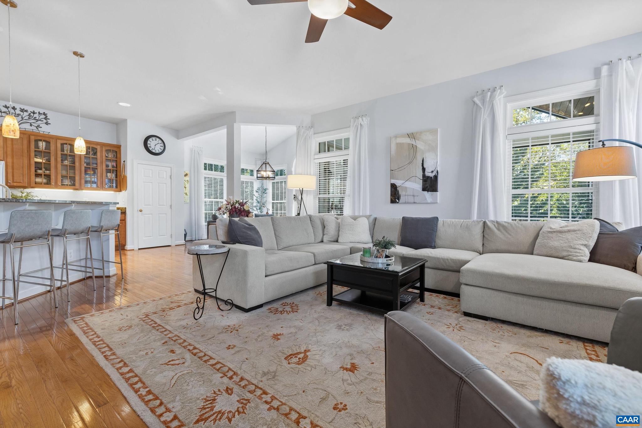 SPRING CREEK - Residential