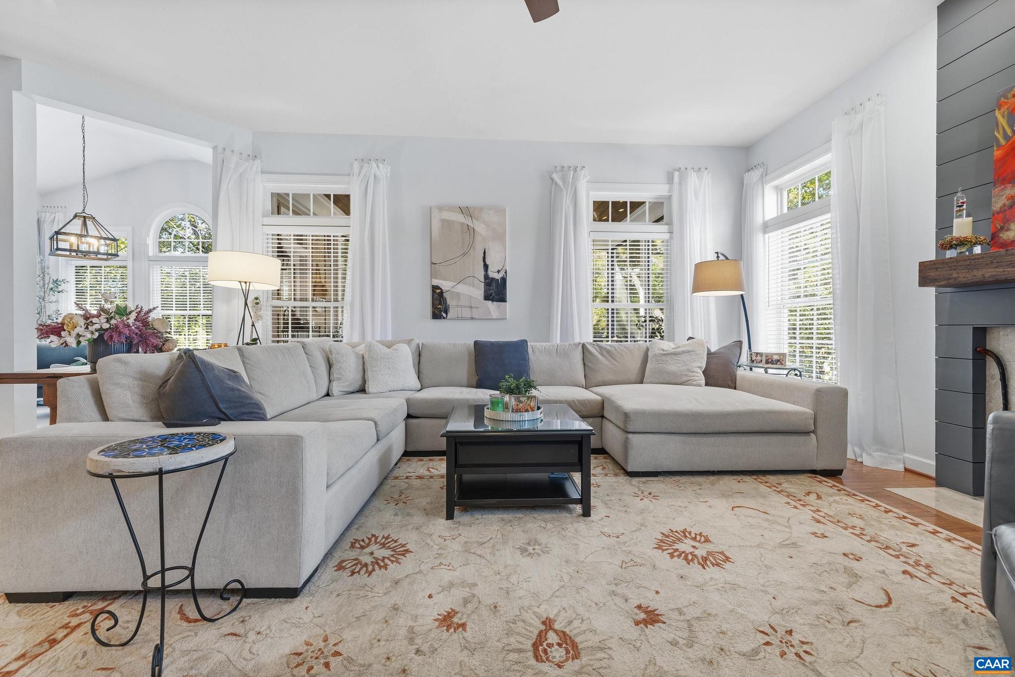 SPRING CREEK - Residential