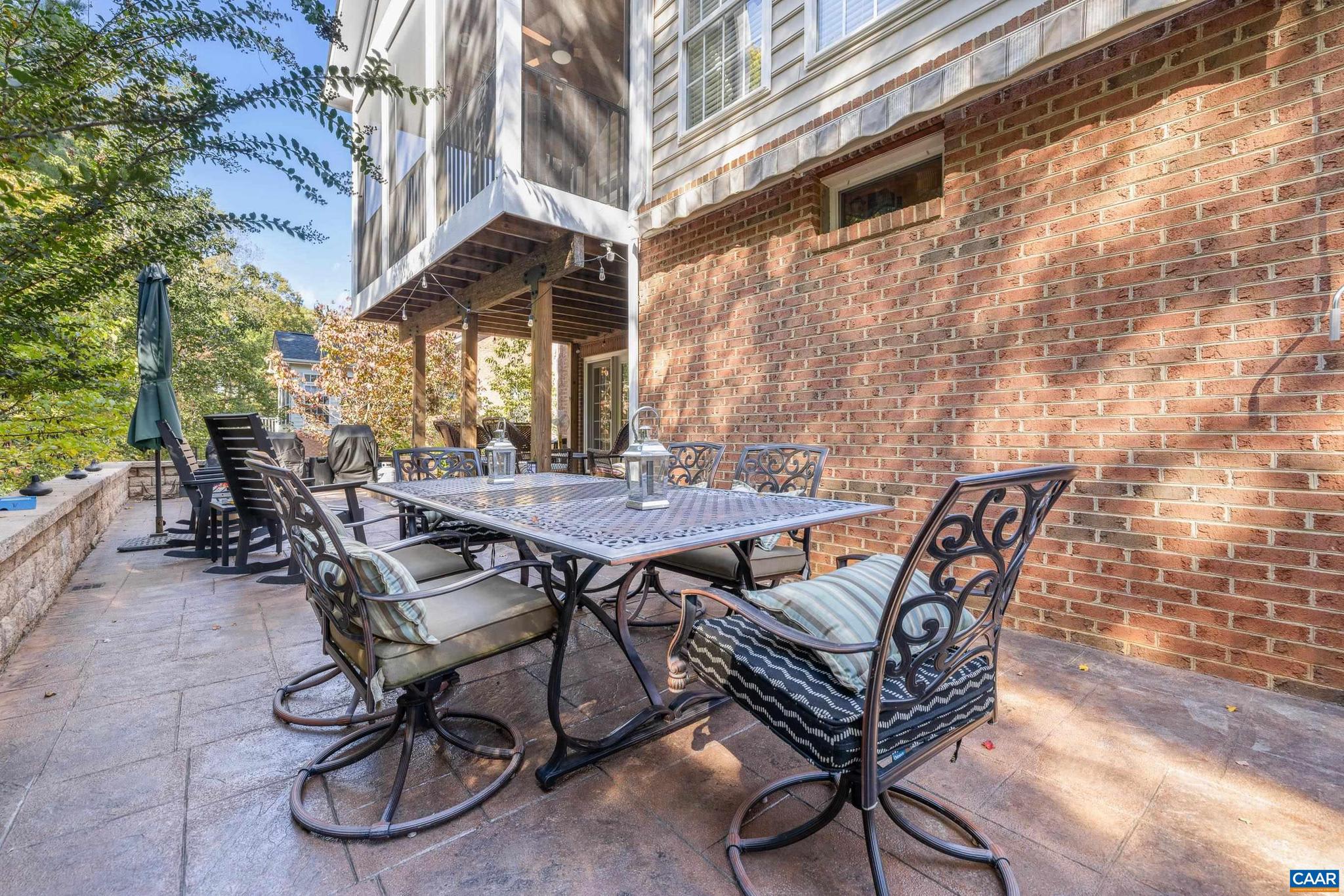 SPRING CREEK - Residential