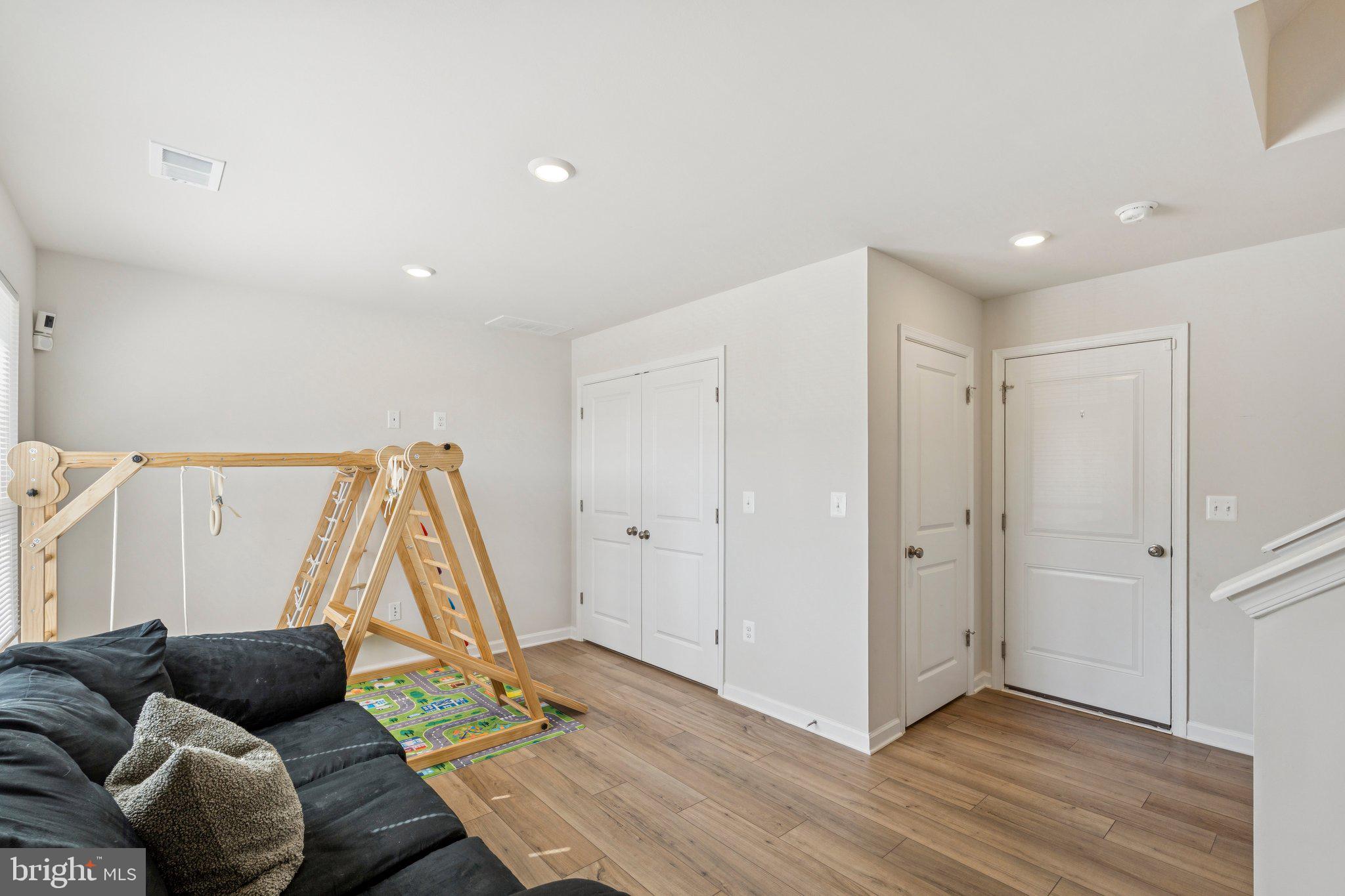 SHENANDOAH SPRINGS - Residential Lease