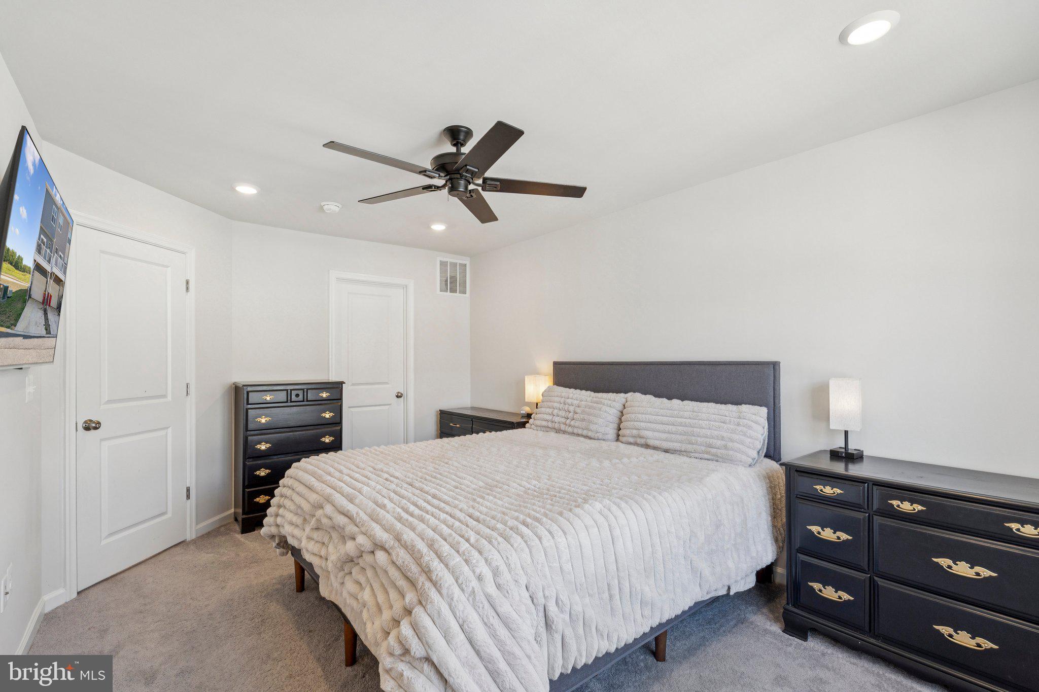 SHENANDOAH SPRINGS - Residential Lease