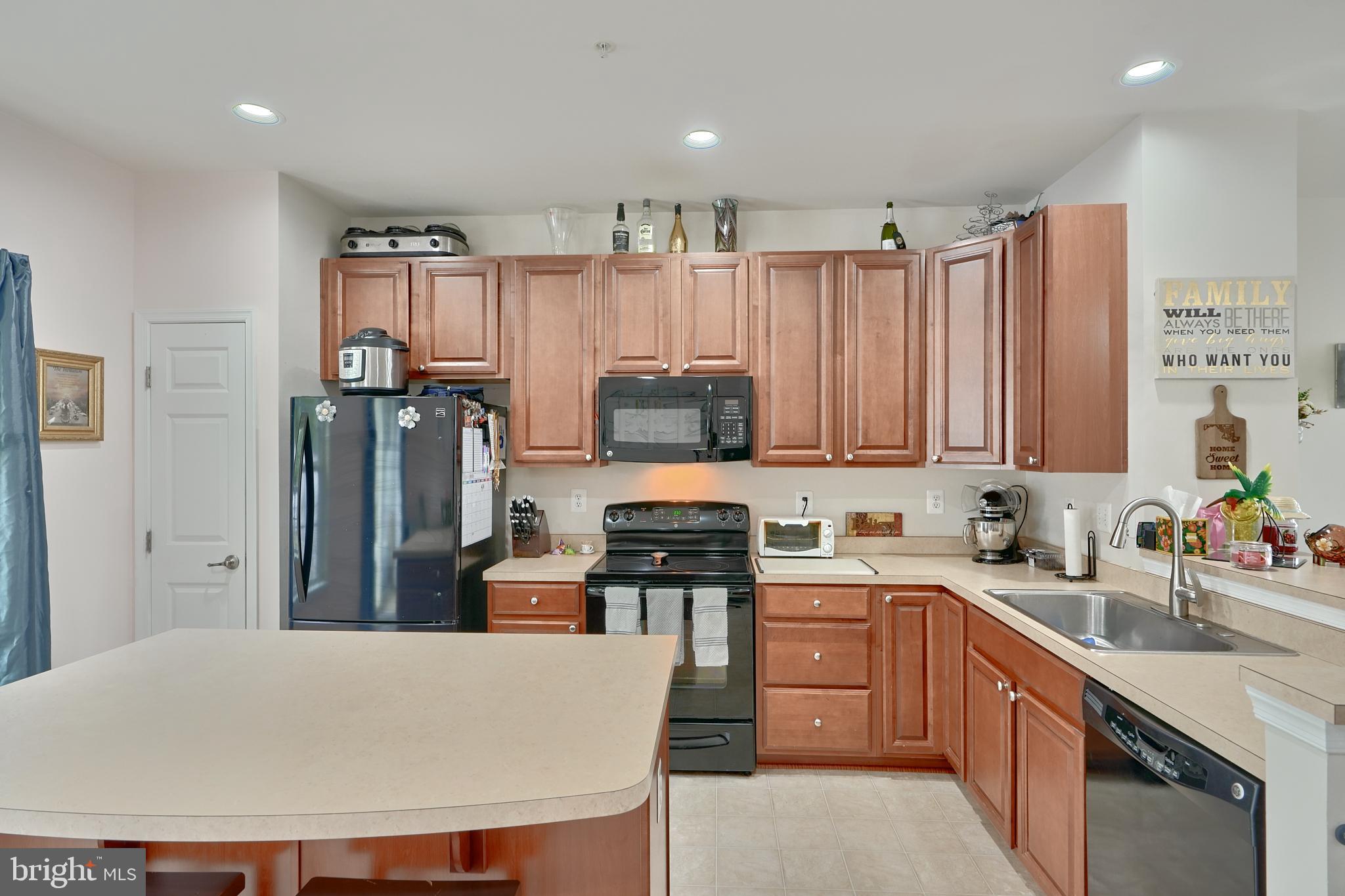 MAGNOLIA LANDING - Residential