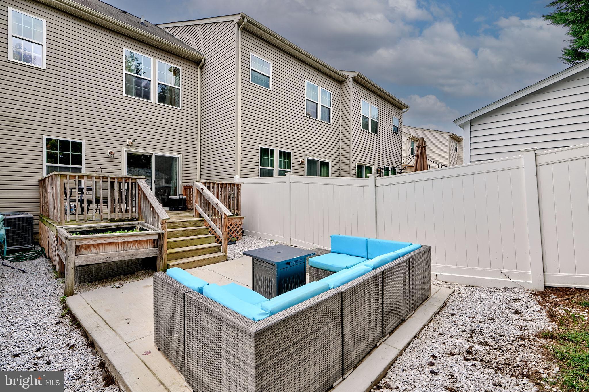 MAGNOLIA LANDING - Residential