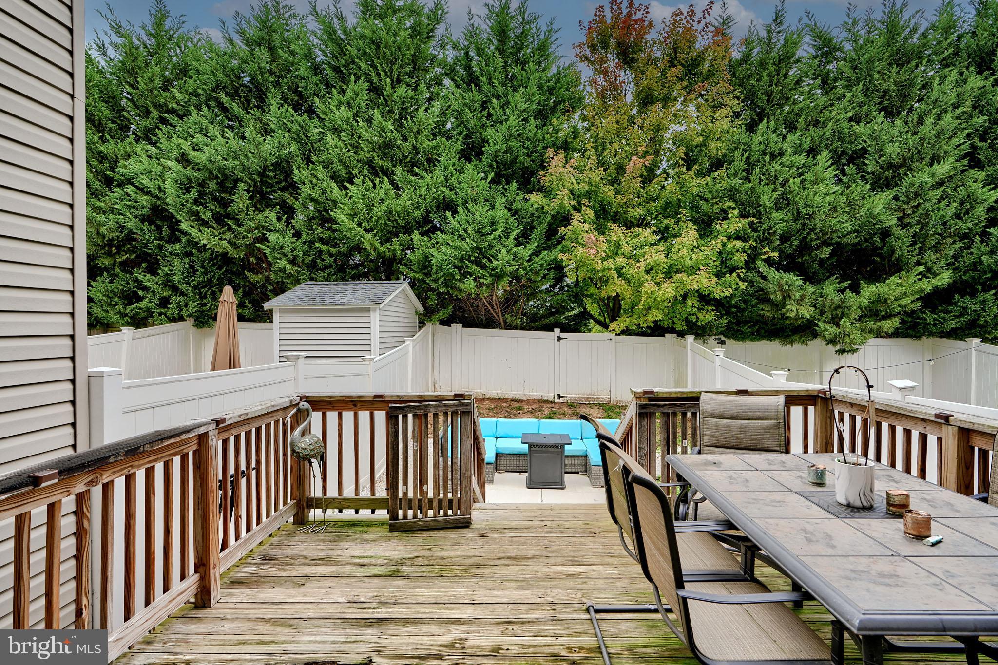 MAGNOLIA LANDING - Residential