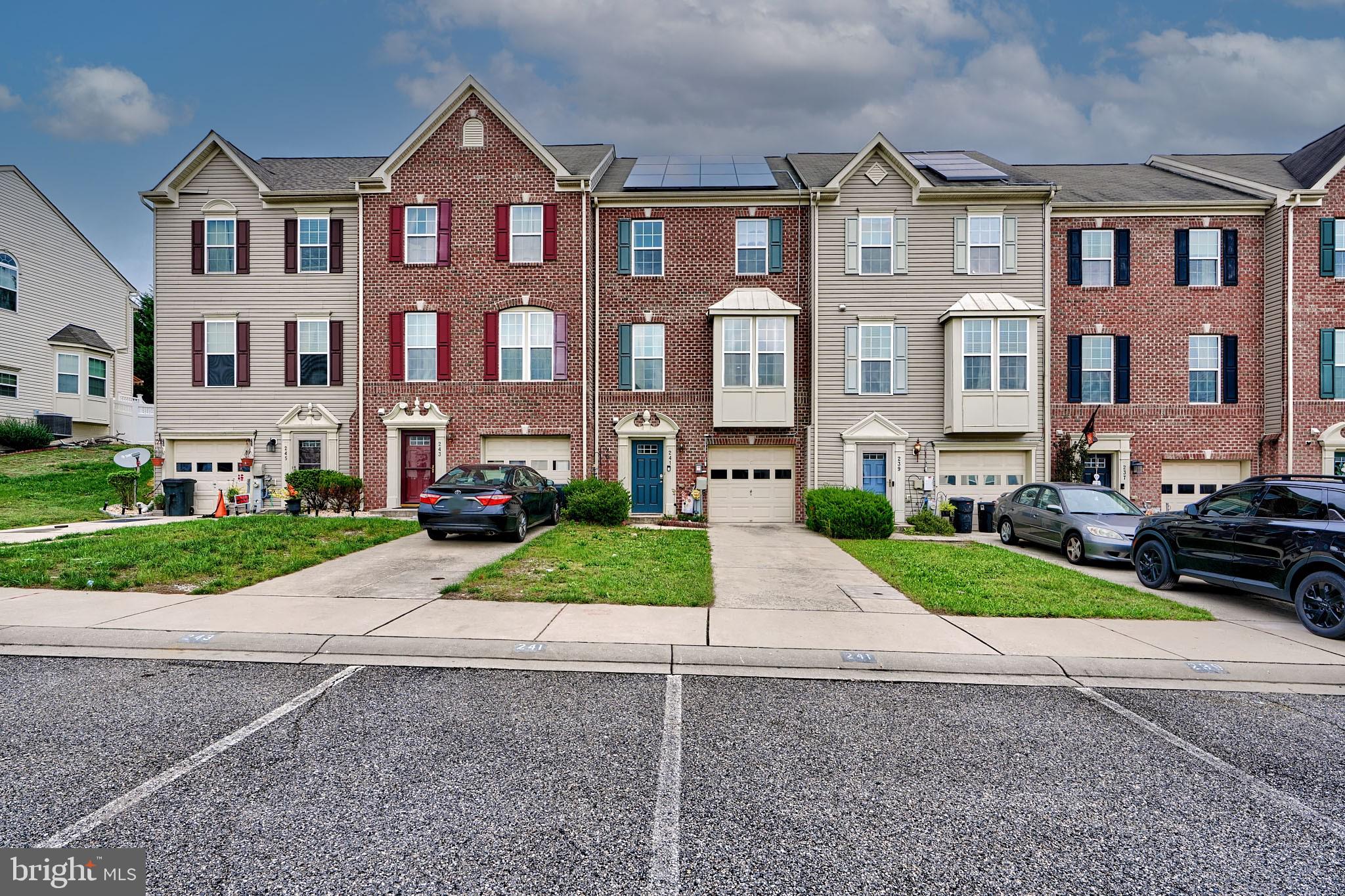 MAGNOLIA LANDING - Residential