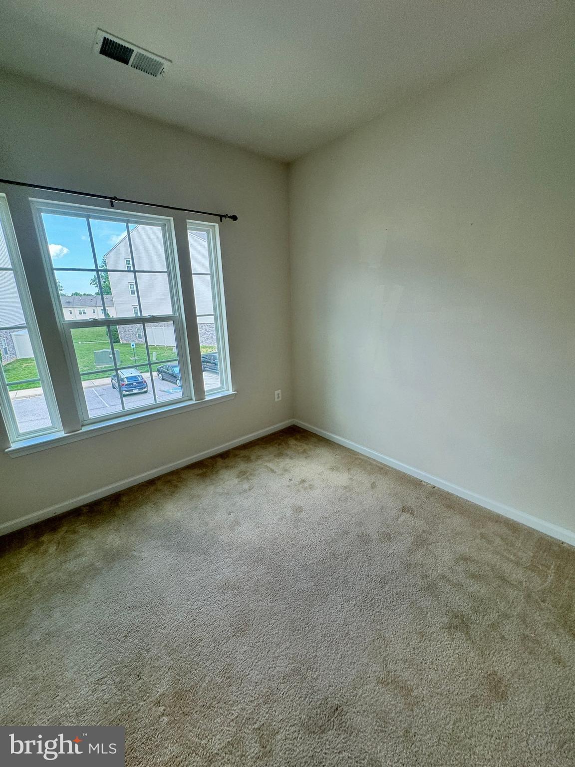 WYNDHOLME WOODS - Residential Lease