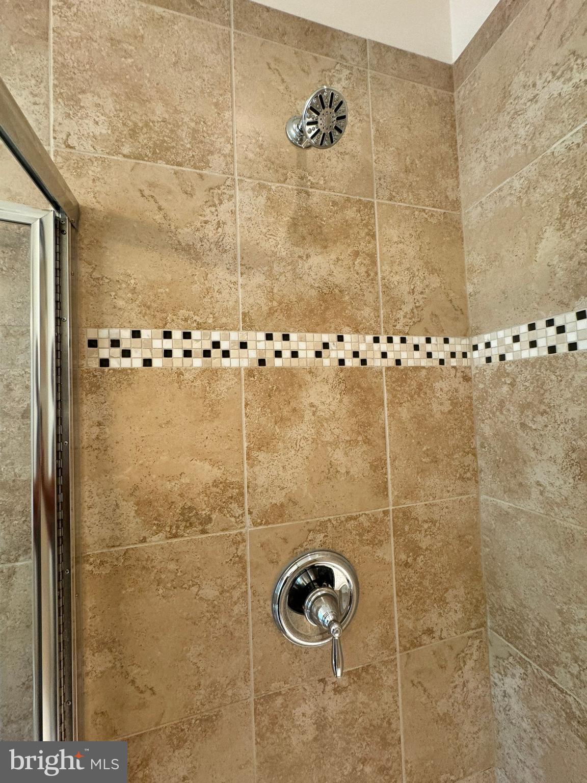 WYNDHOLME WOODS - Residential Lease