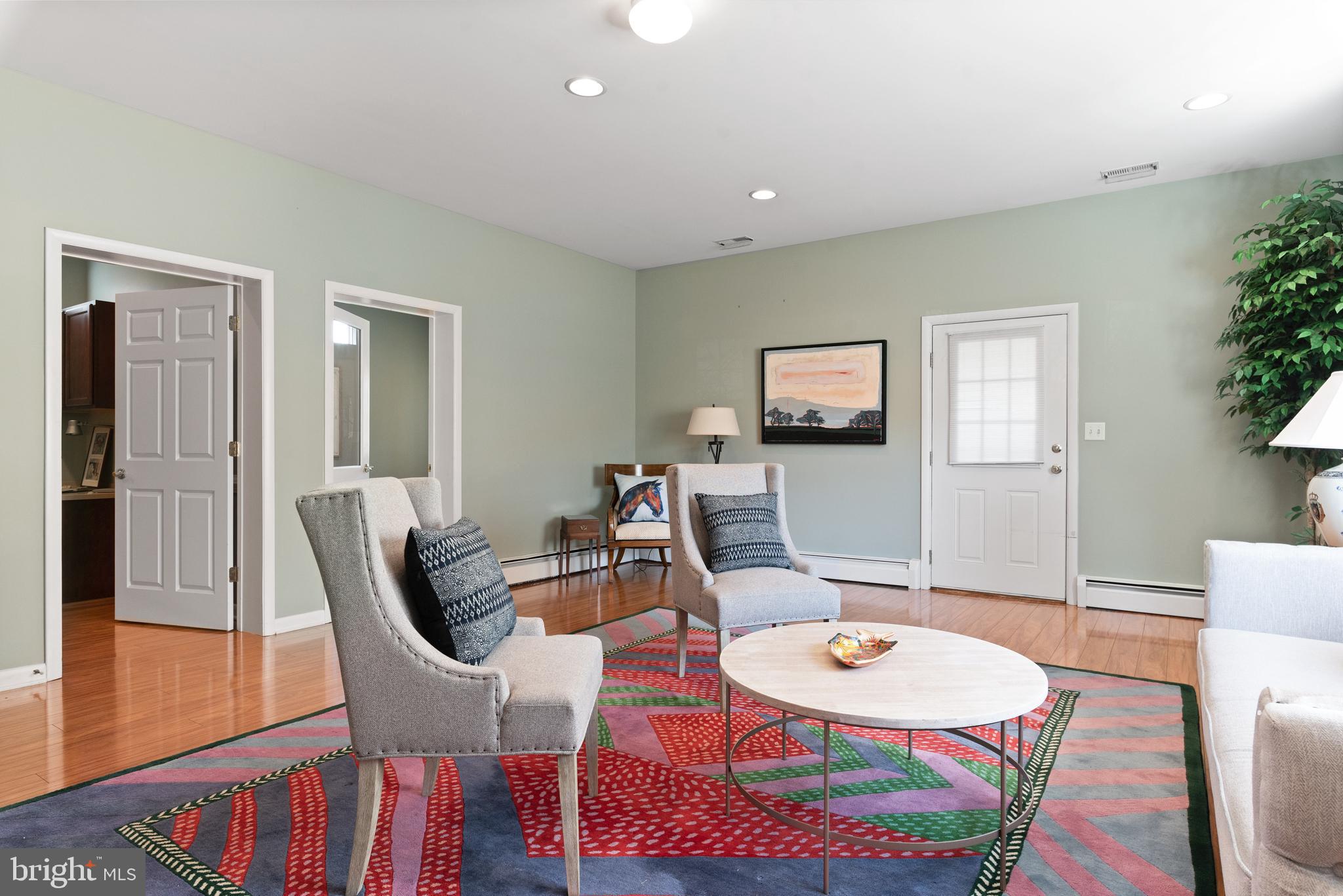 HOMEWOOD - Residential