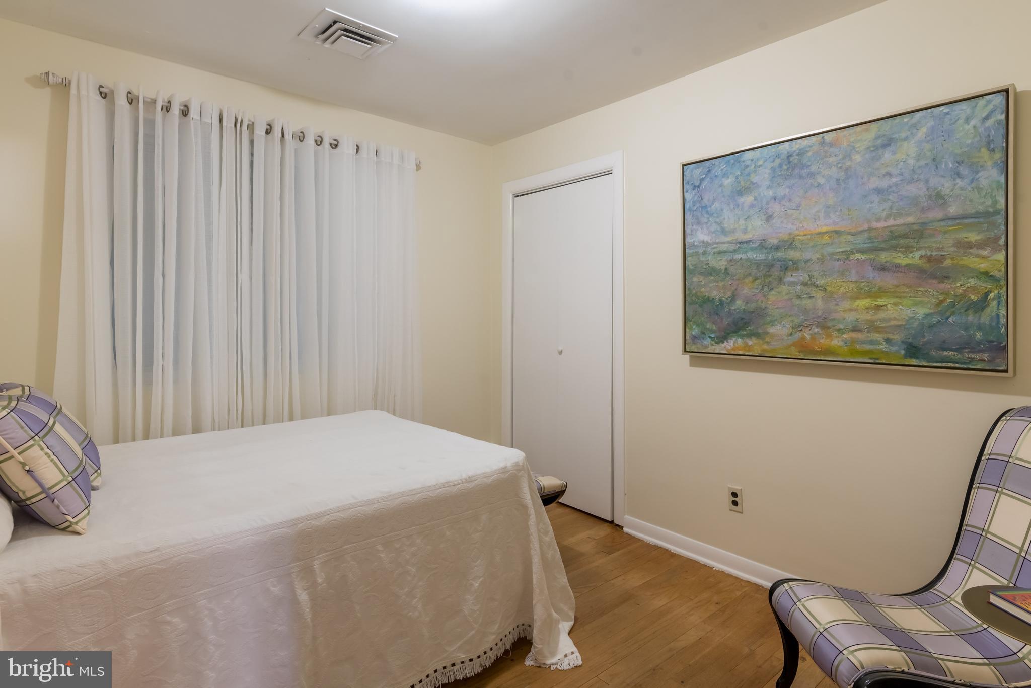 HOMEWOOD - Residential