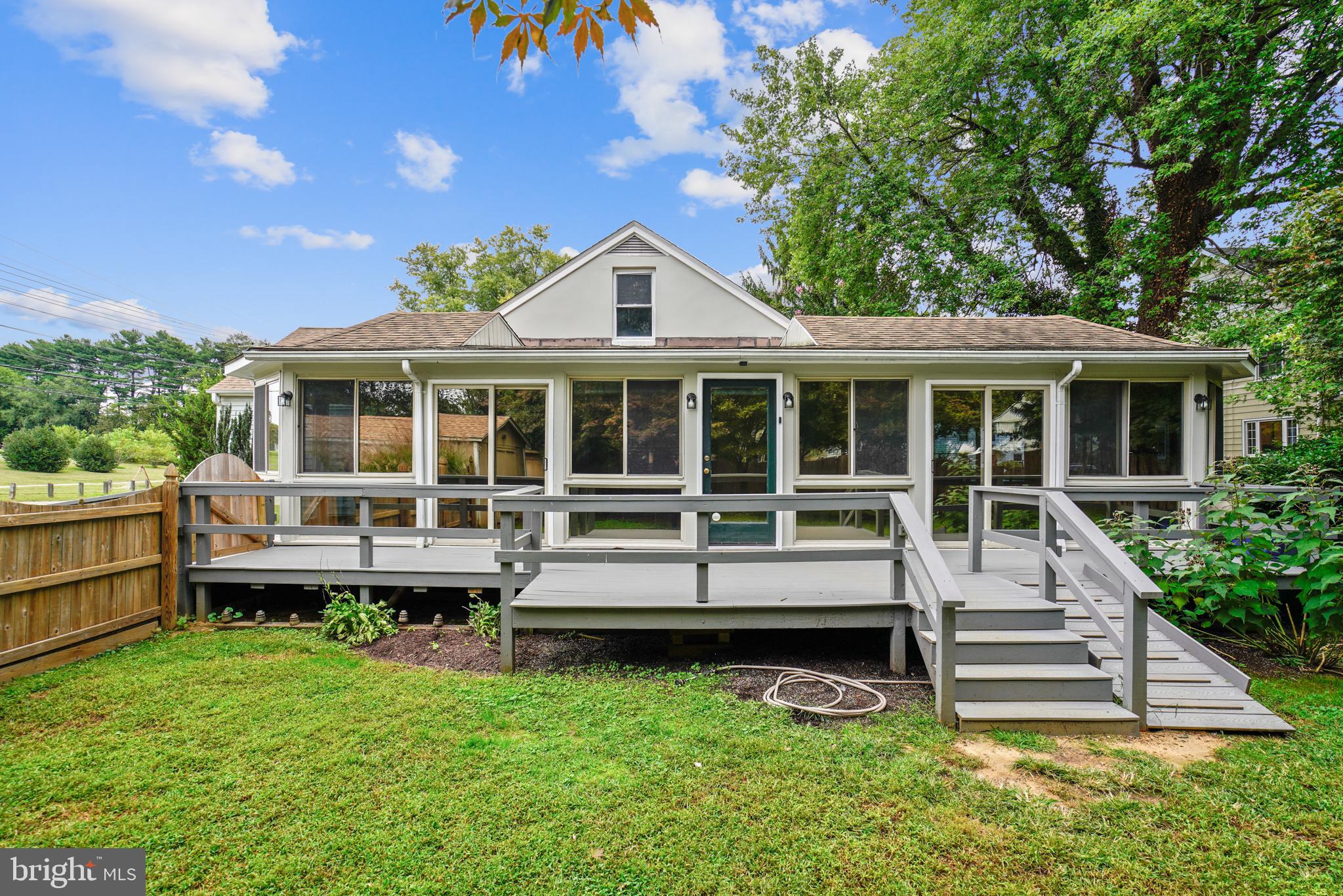 HOMEWOOD - Residential