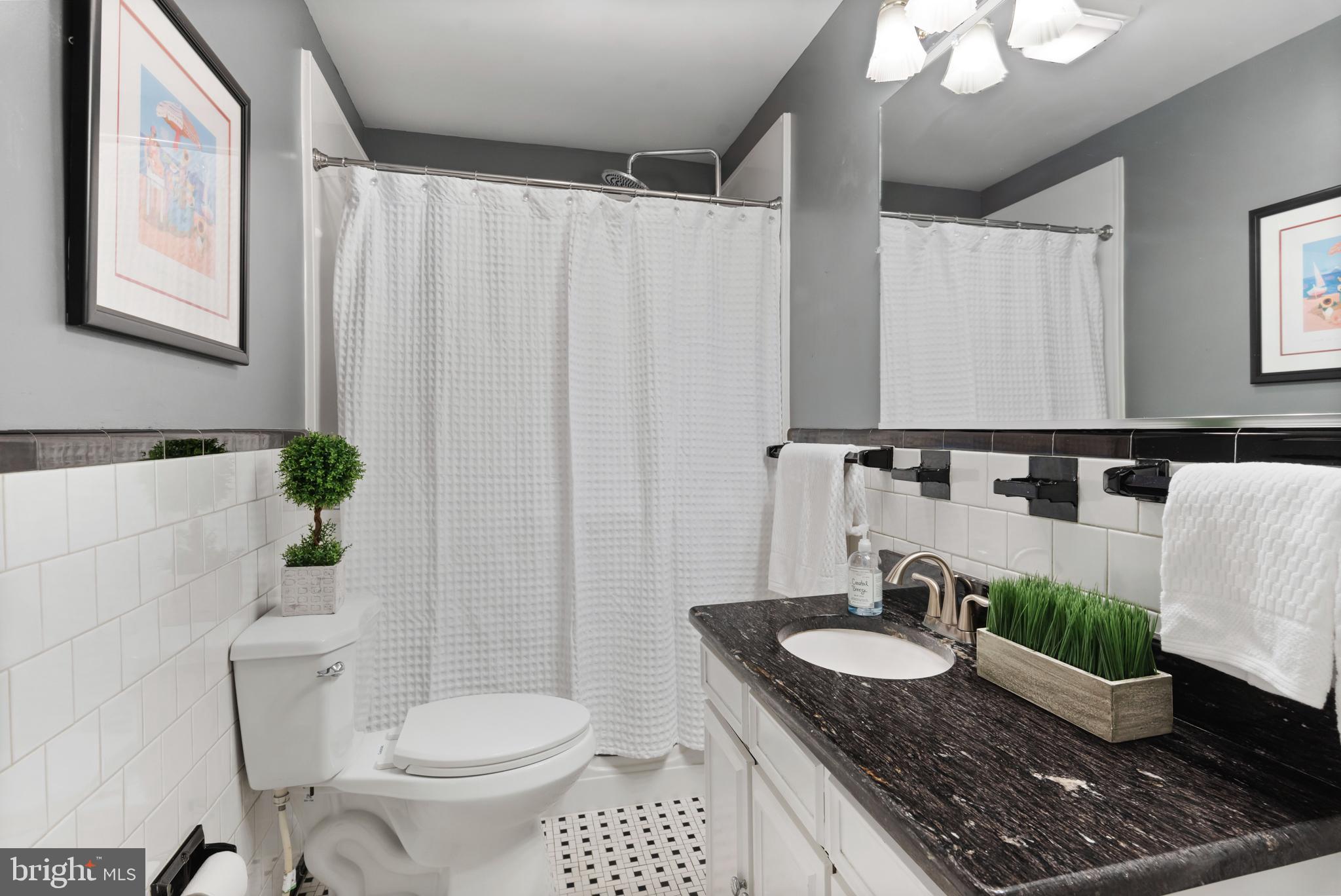 HOMEWOOD - Residential