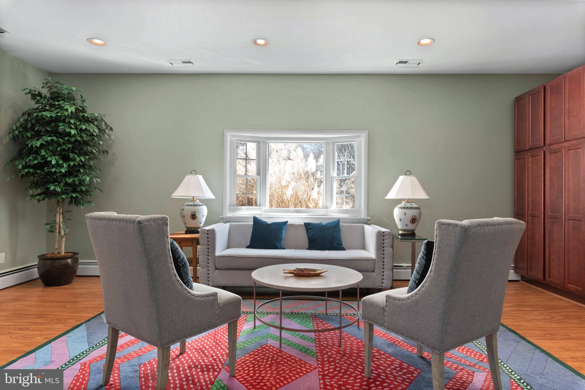 HOMEWOOD - Residential