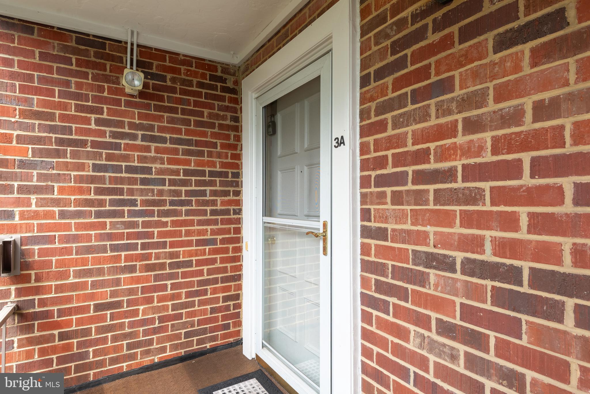 LEISURE WORLD - Residential