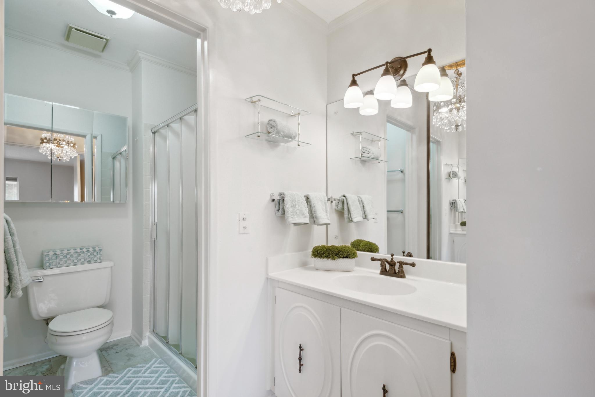 LEISURE WORLD - Residential