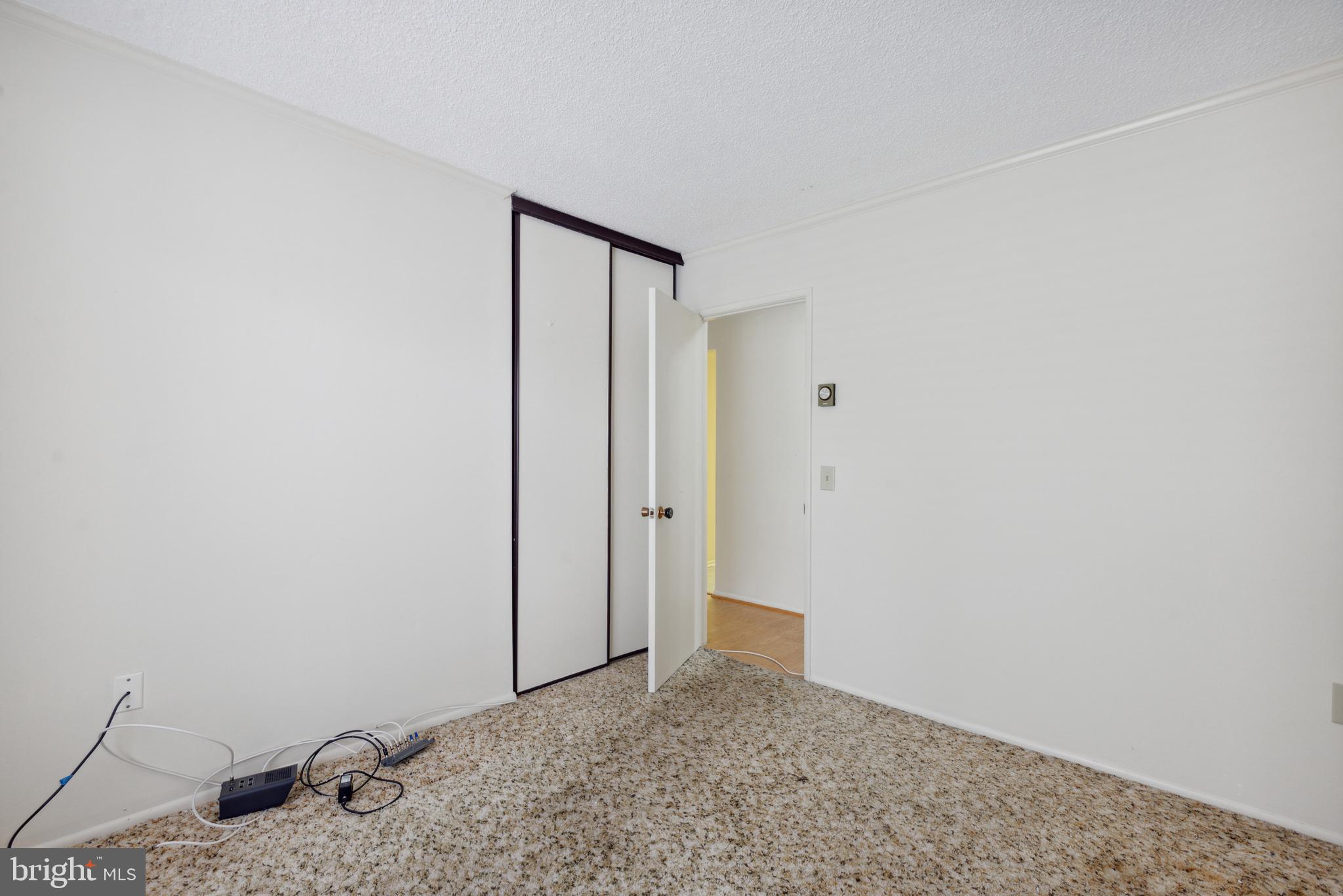 LEISURE WORLD - Residential