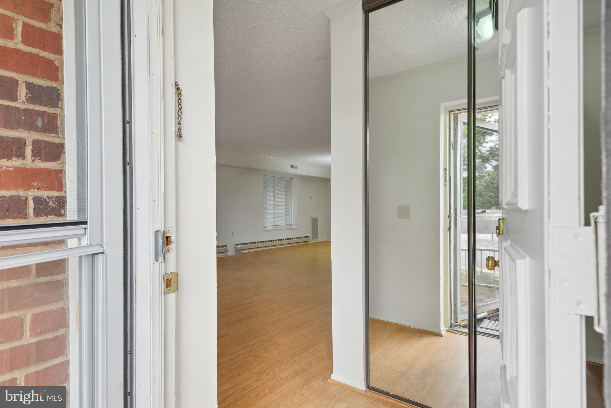 LEISURE WORLD - Residential