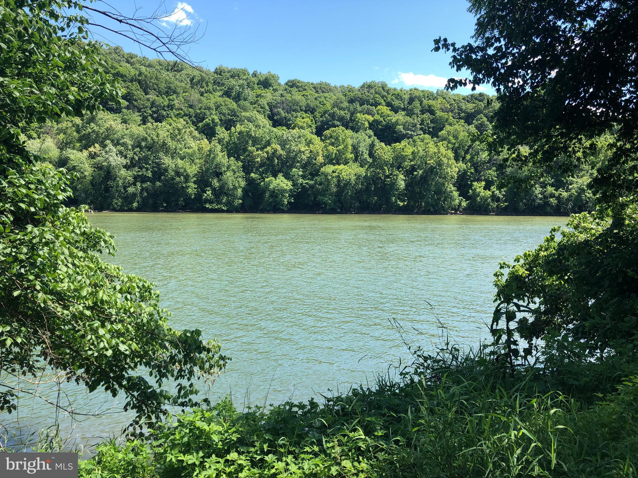 RIVERSIDE ACRES - Land