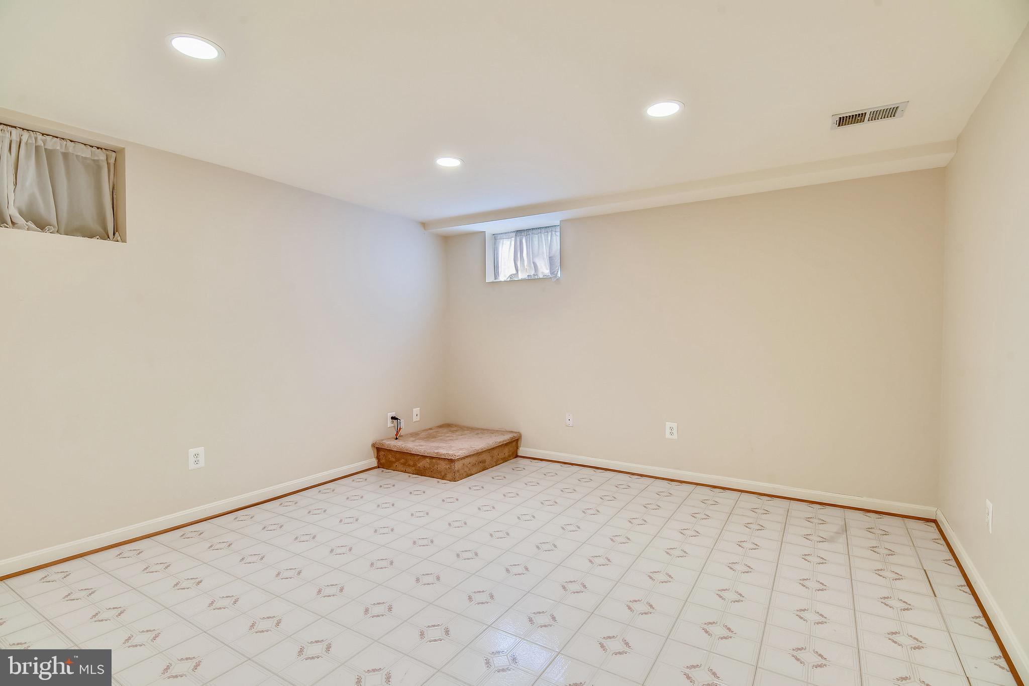 STONEBRIDGE - Residential