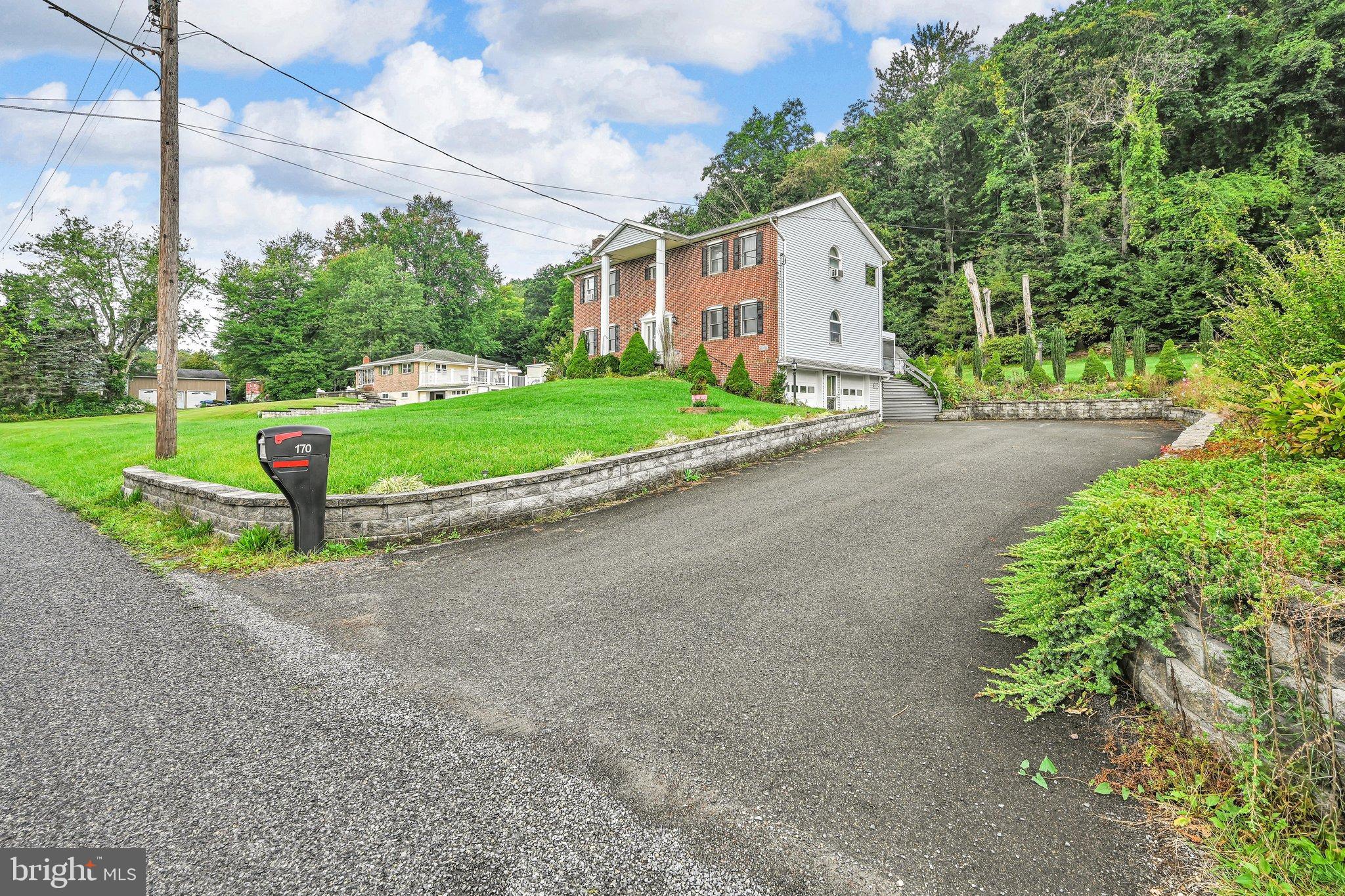 170 W WHITE BEAR DRIVE