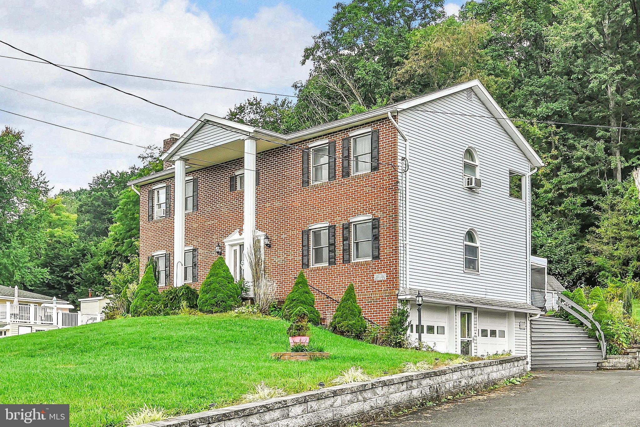 170 W WHITE BEAR DRIVE