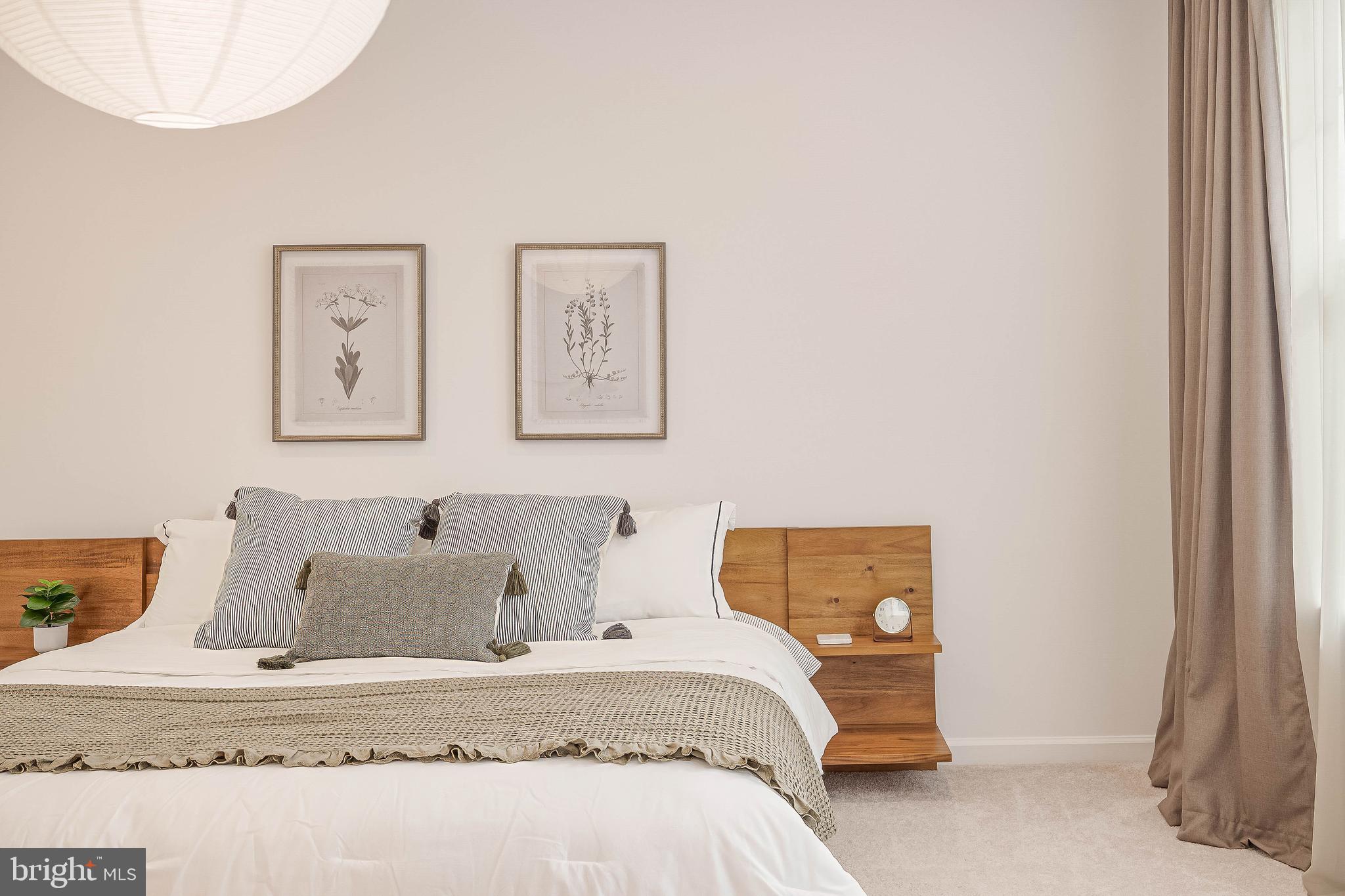 POTOMAC SHORES - Residential