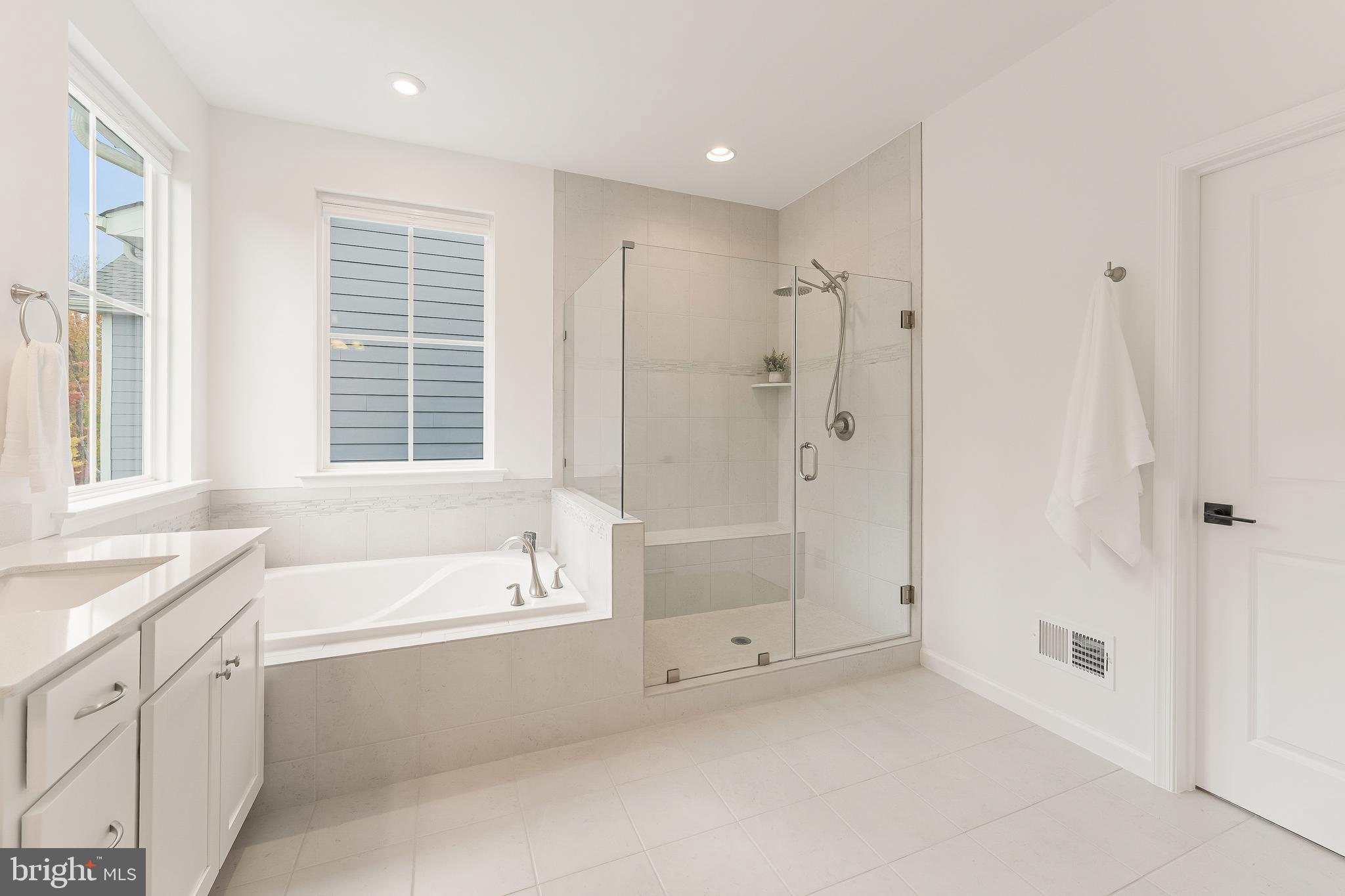 POTOMAC SHORES - Residential