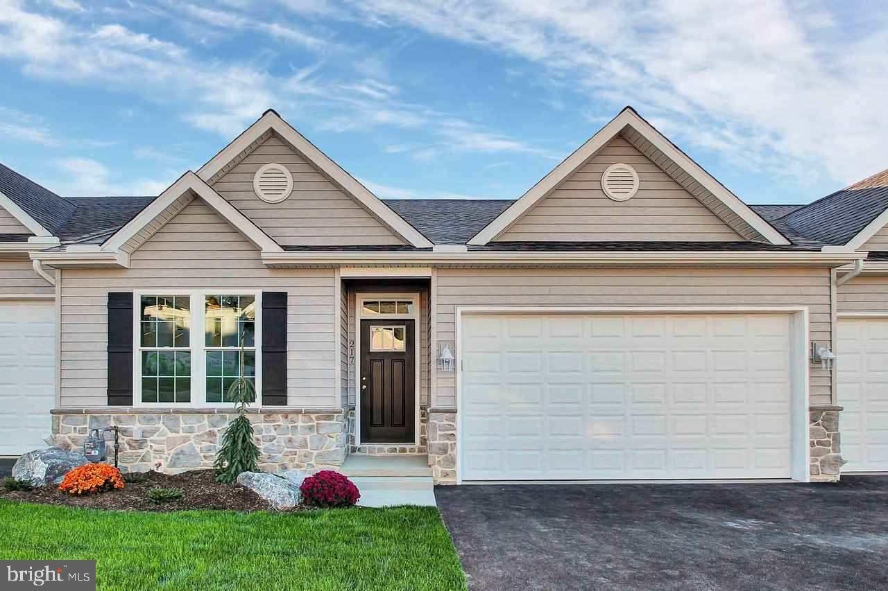 ROSEGATE MANOR - Residential