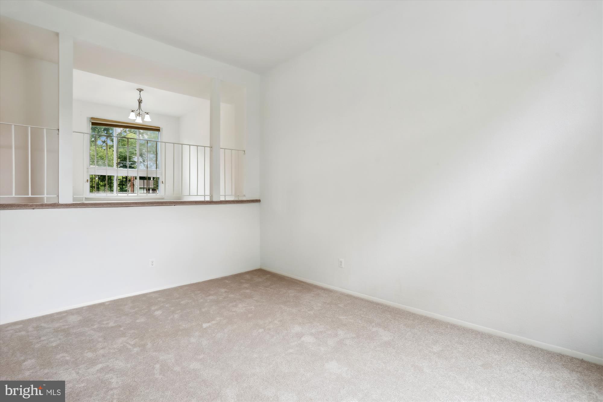 MILL CREEK TOWNE - Residential