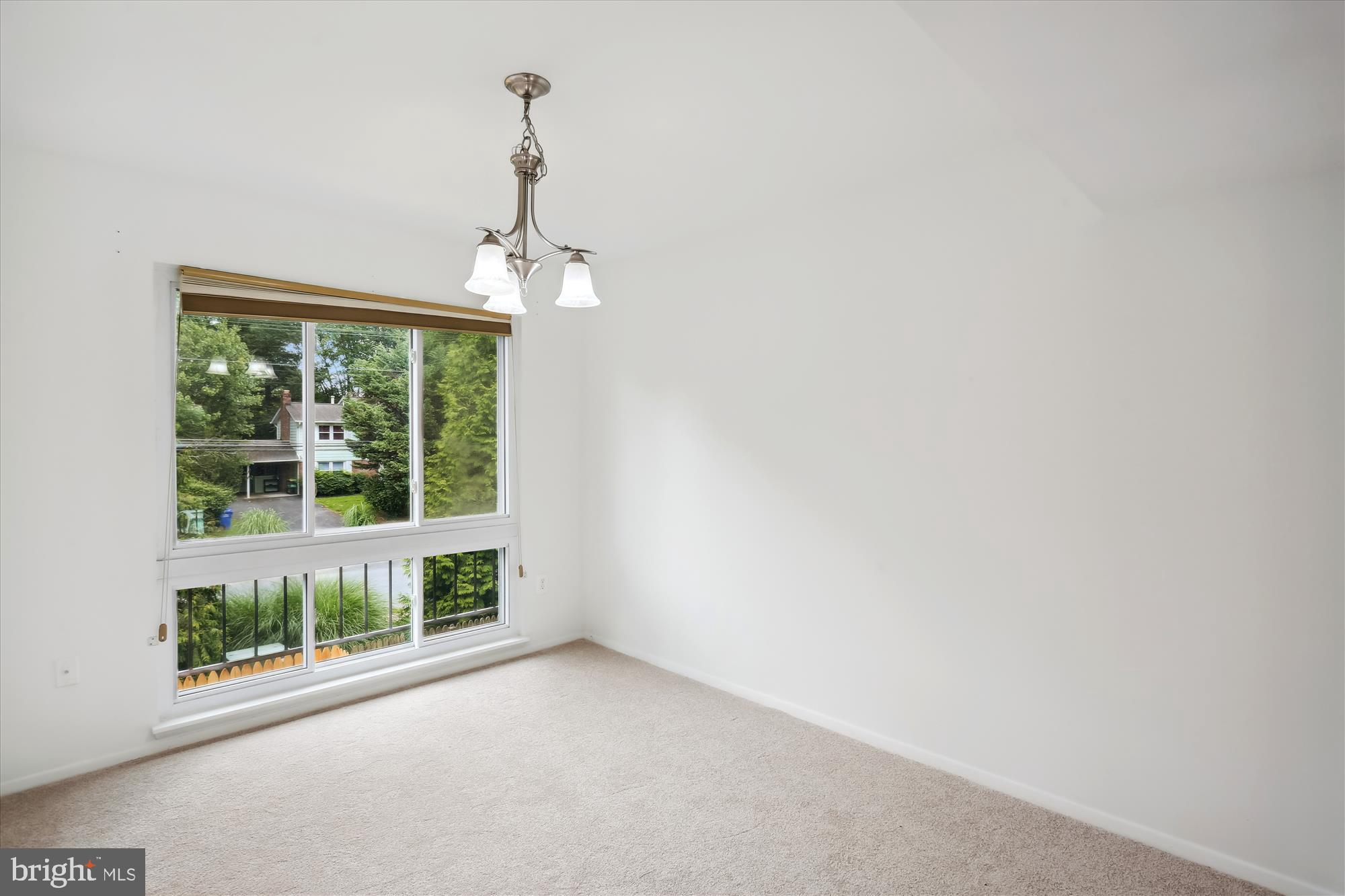 MILL CREEK TOWNE - Residential