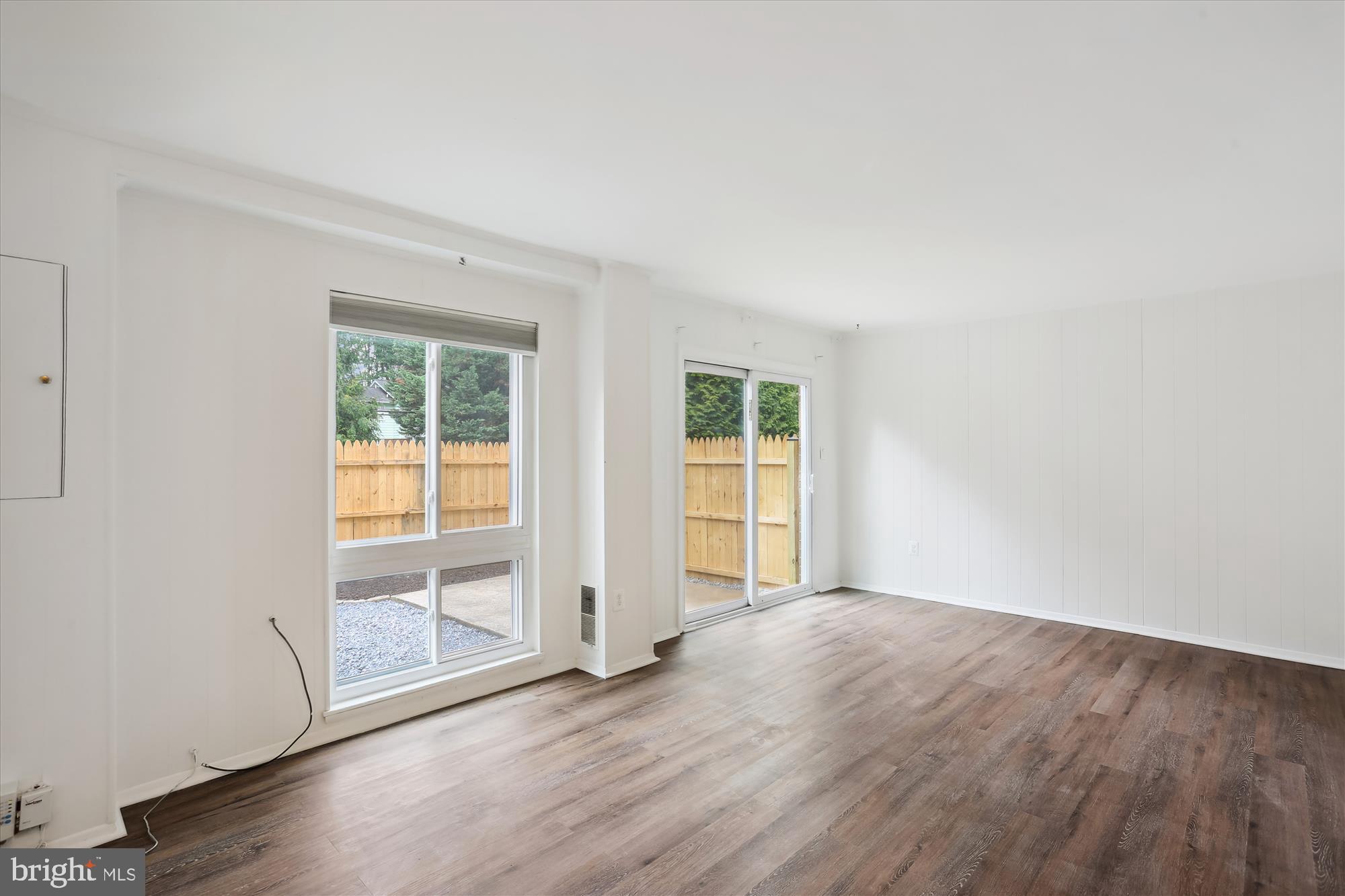 MILL CREEK TOWNE - Residential