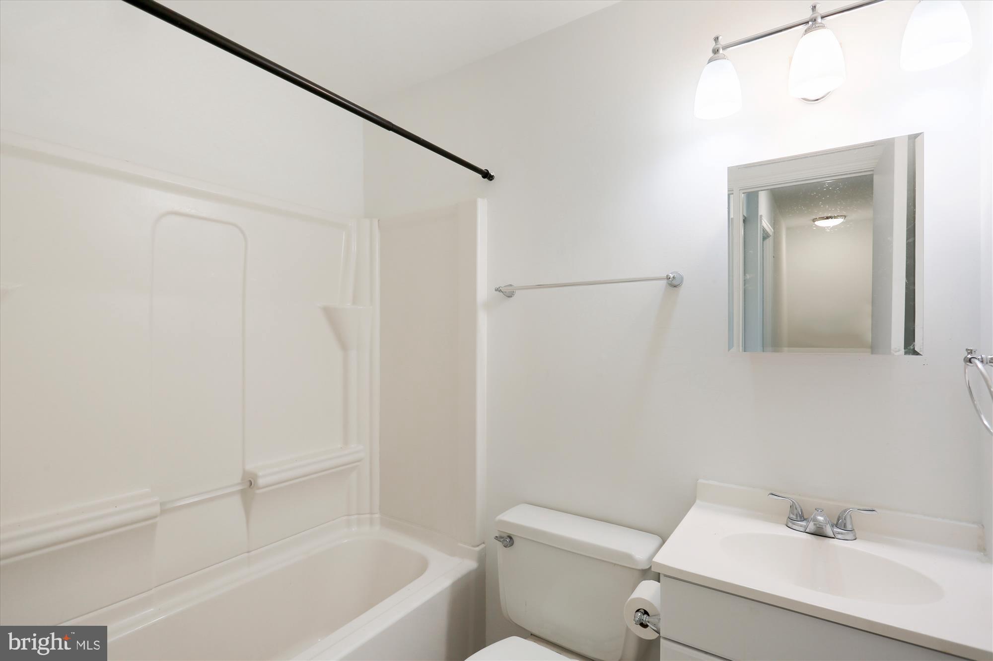 MILL CREEK TOWNE - Residential