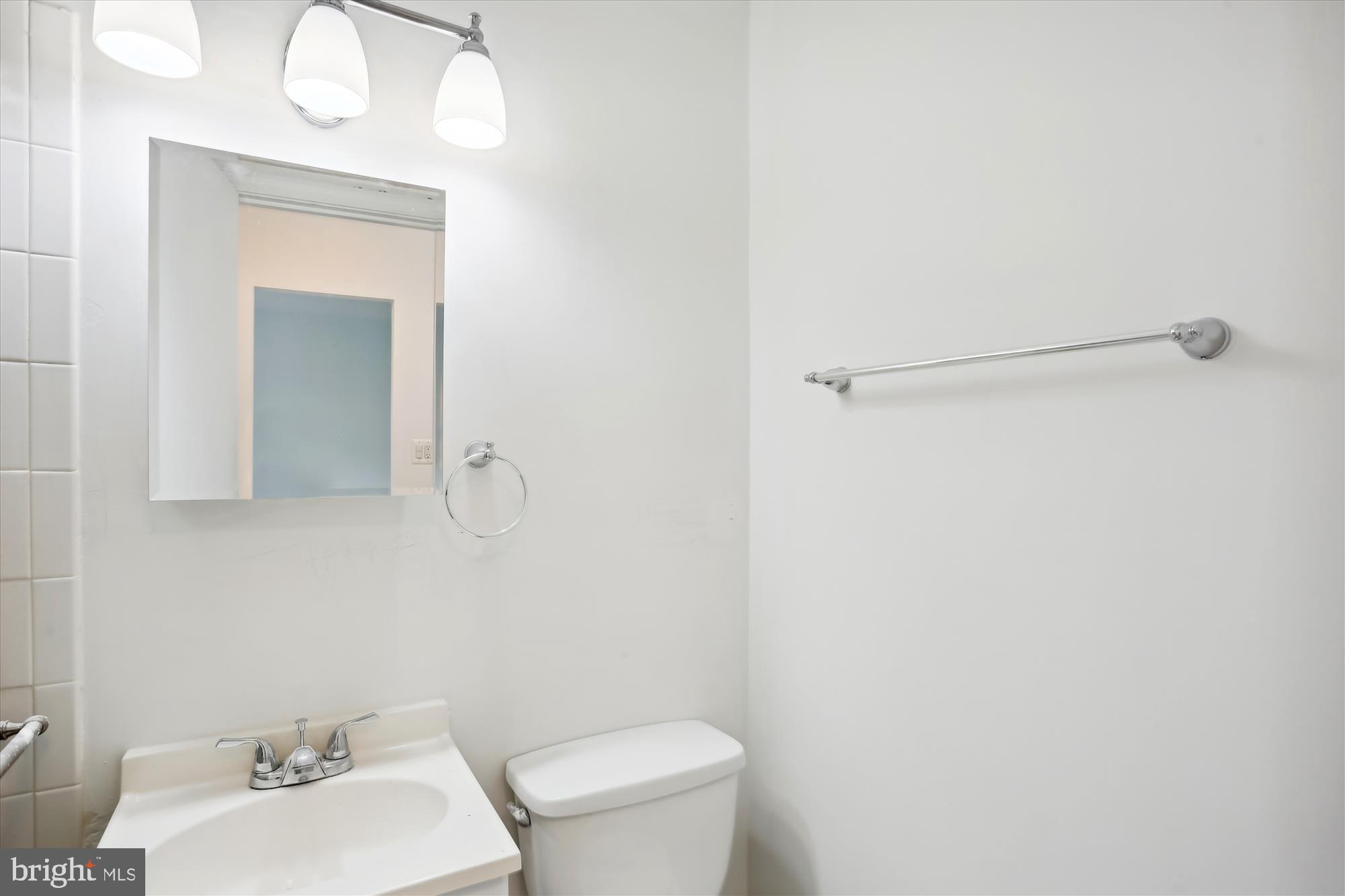 MILL CREEK TOWNE - Residential