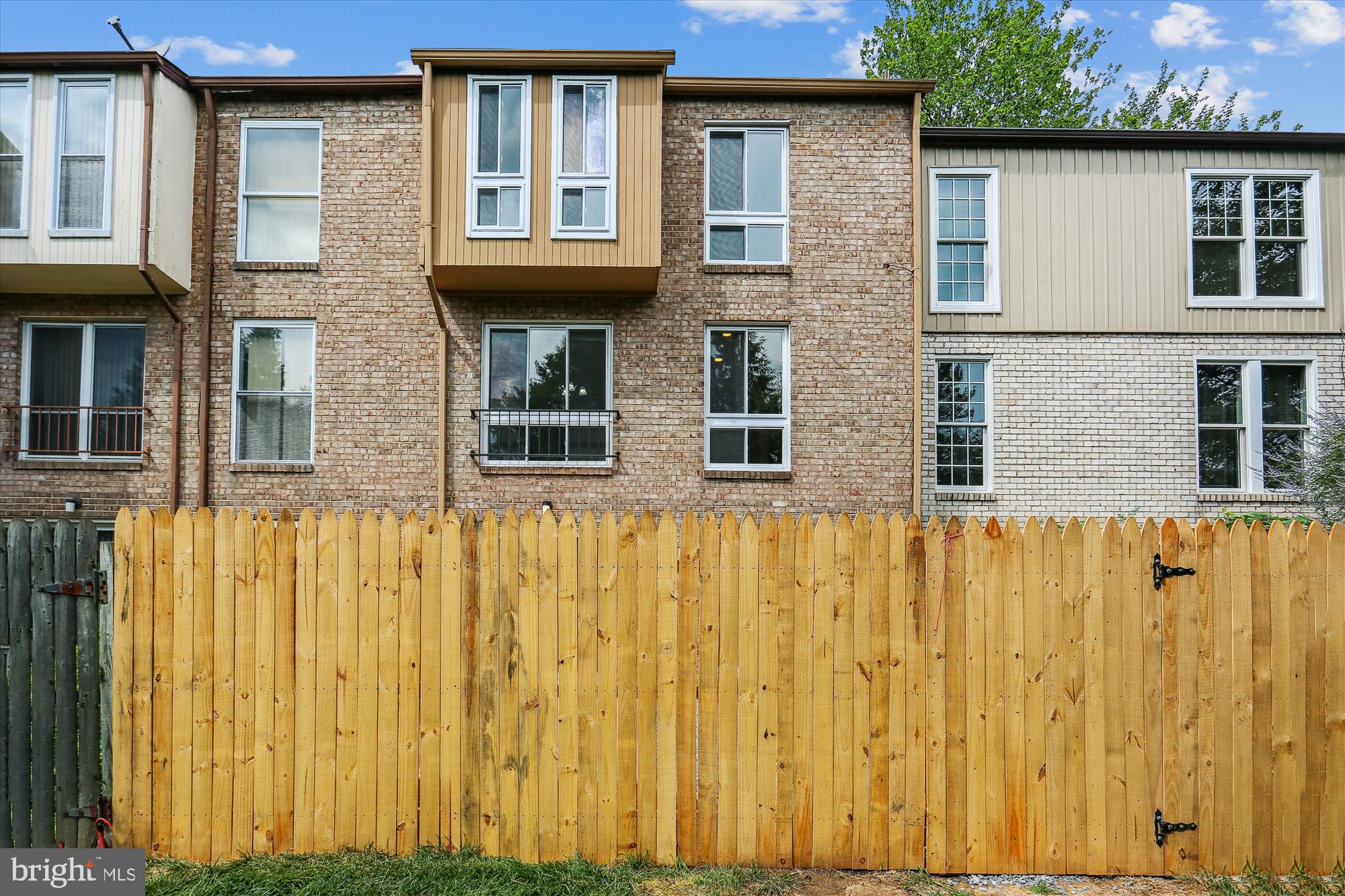 MILL CREEK TOWNE - Residential