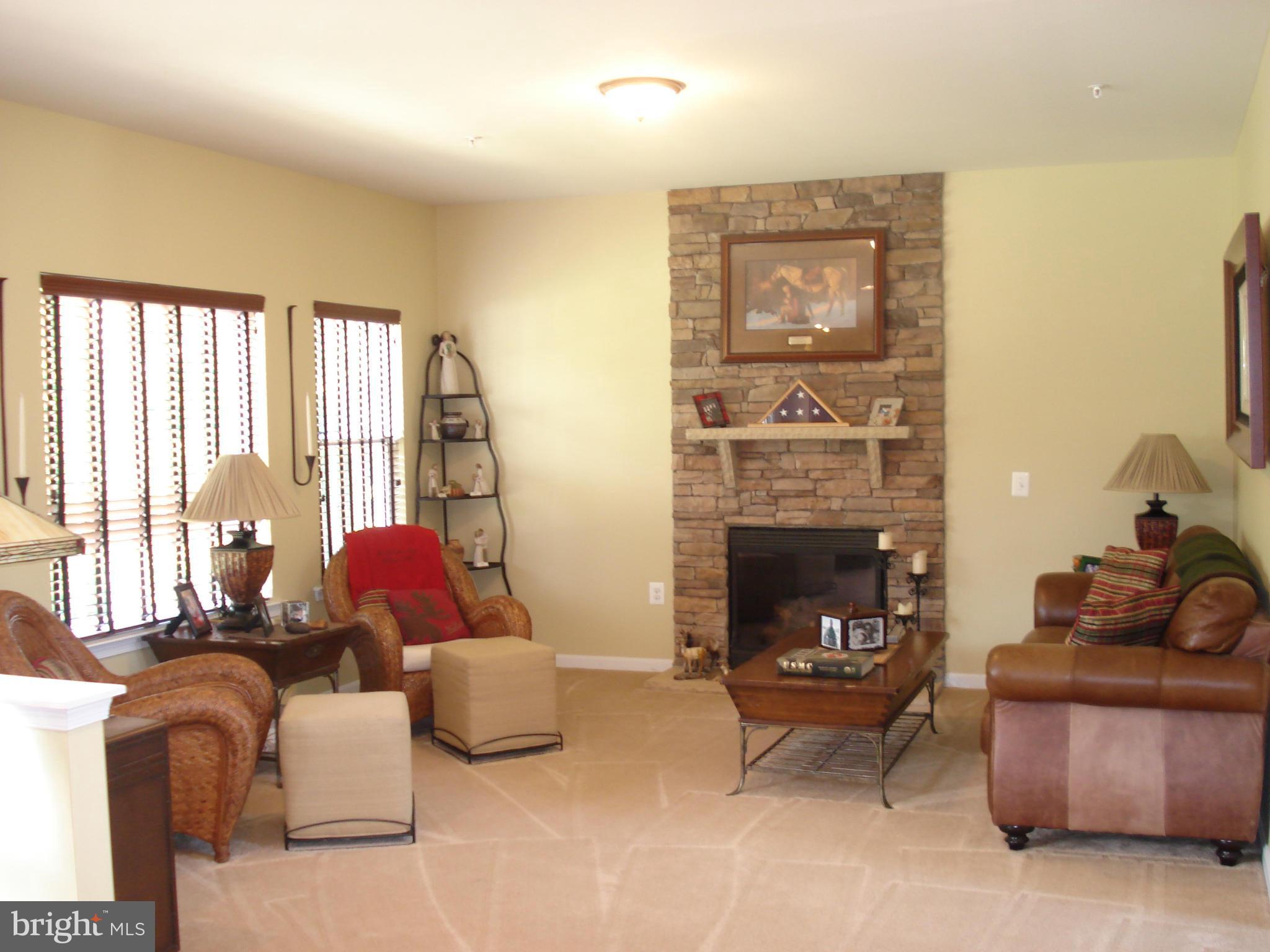 BEN OAKS - Residential Lease