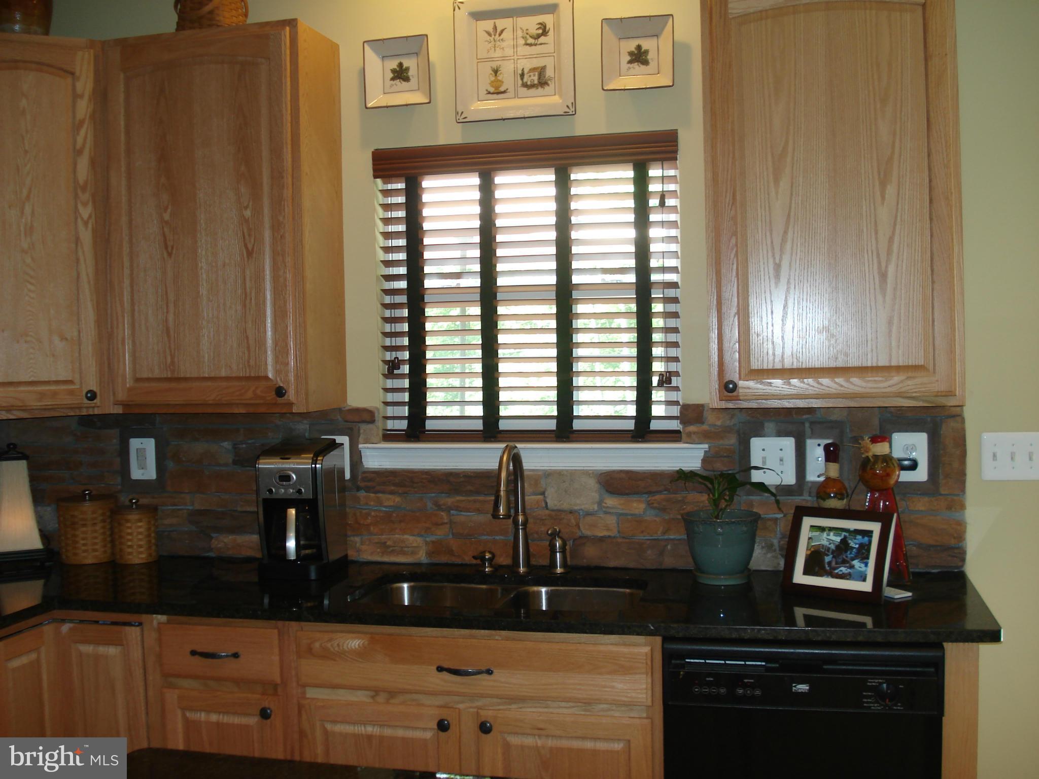 BEN OAKS - Residential Lease