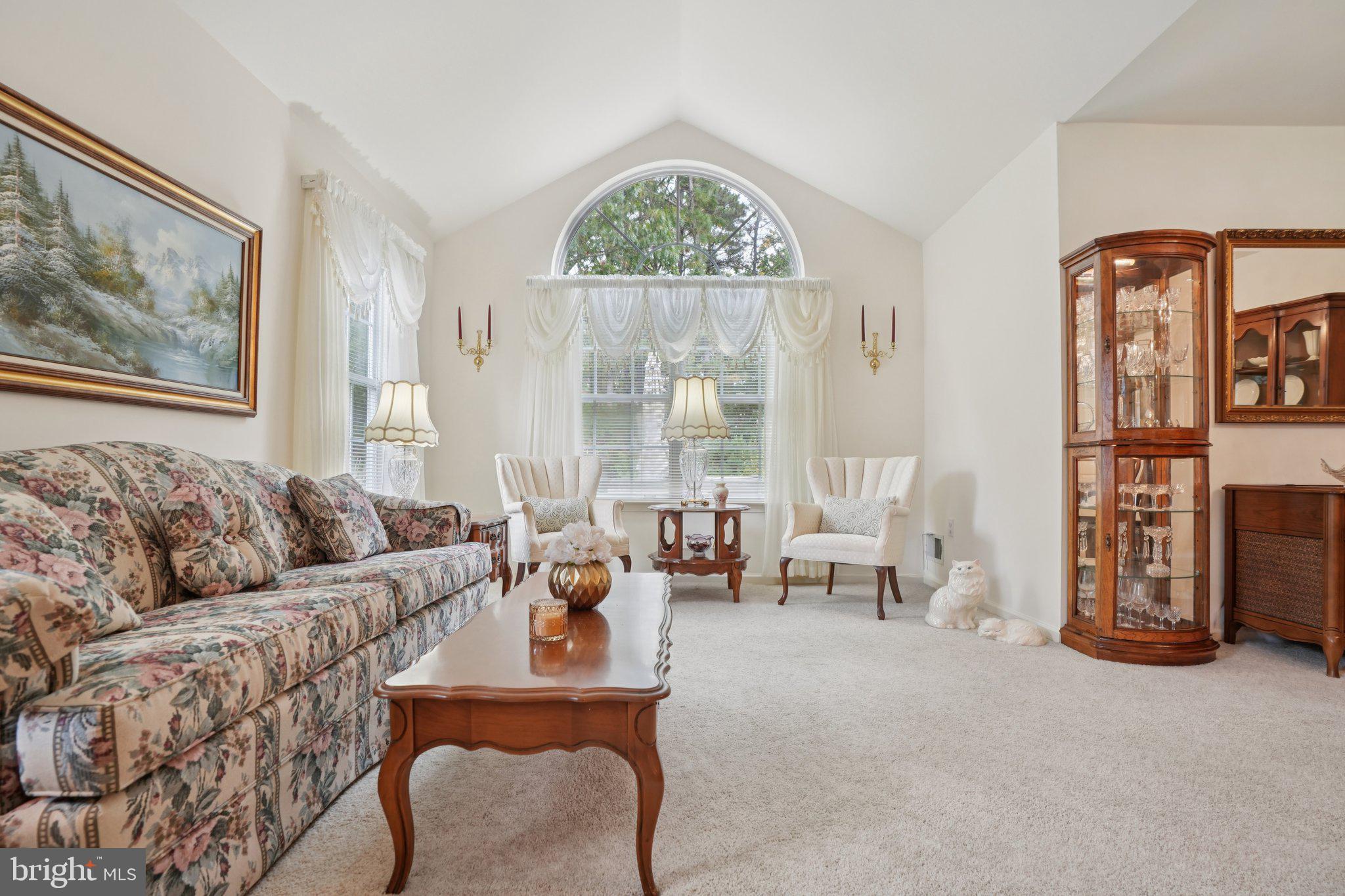 2703 MEADOW LAKE DRIVE