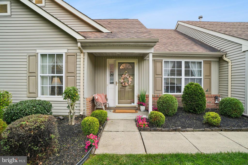 Photo of 2703 Meadow Lake Drive, TOMS RIVER, NJ 08755 (MLS # NJOC2037924)