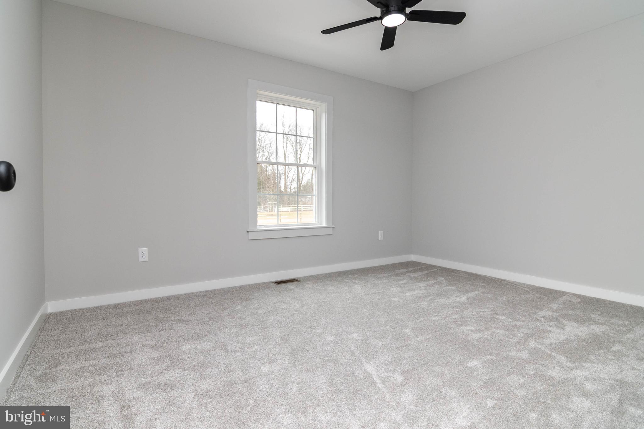 CEDAR CREEK - Residential