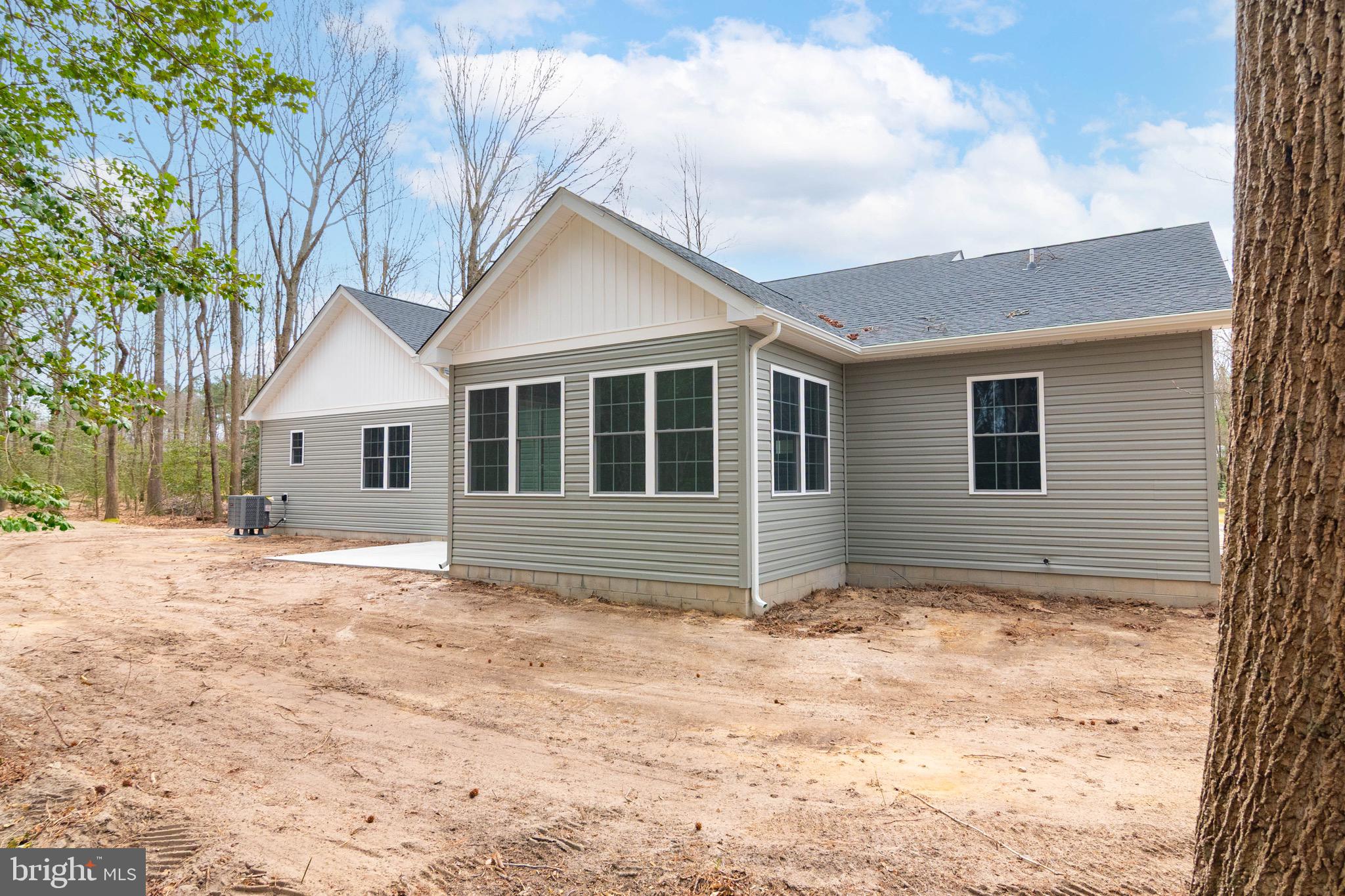 CEDAR CREEK - Residential