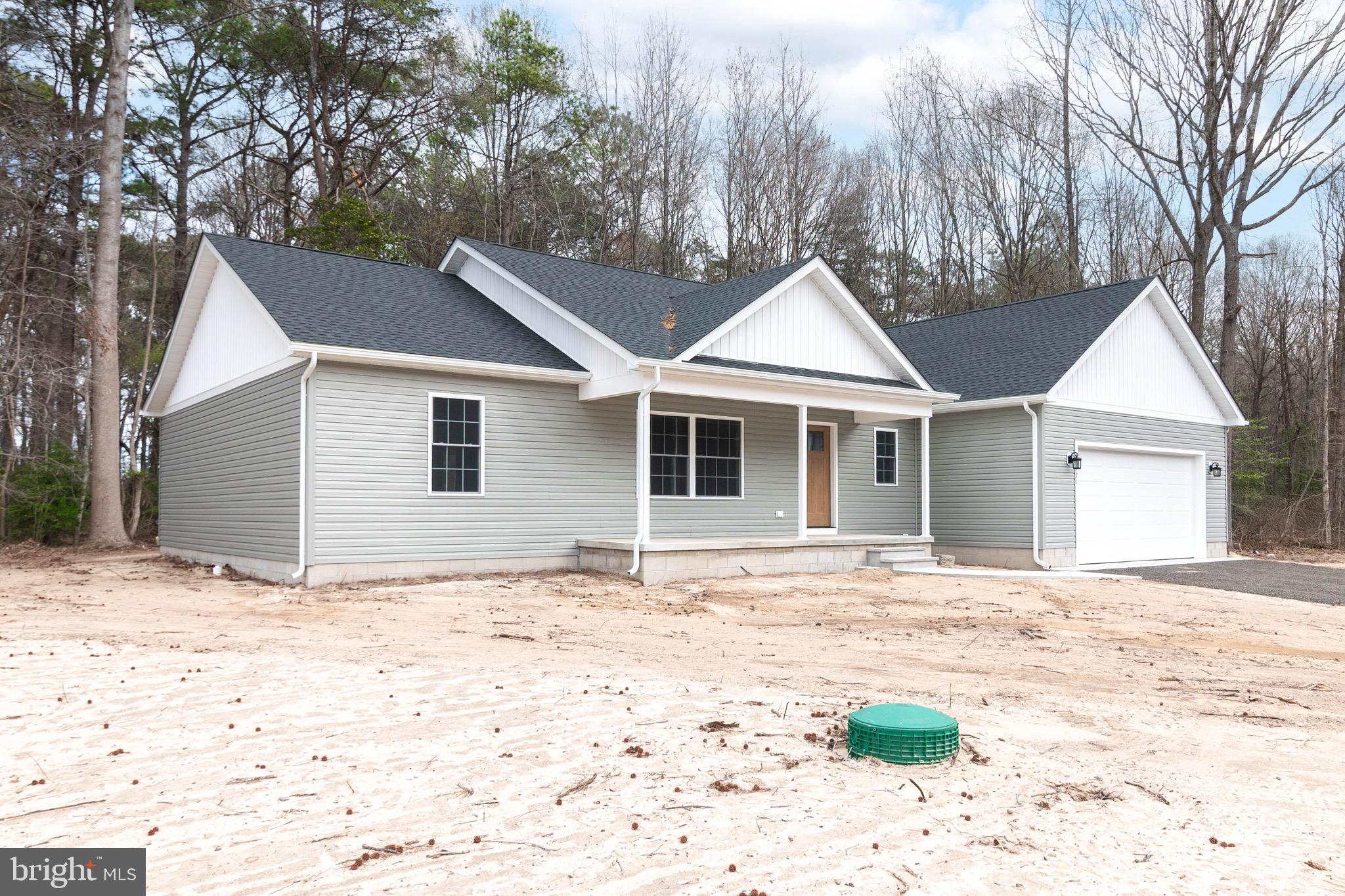 CEDAR CREEK - Residential