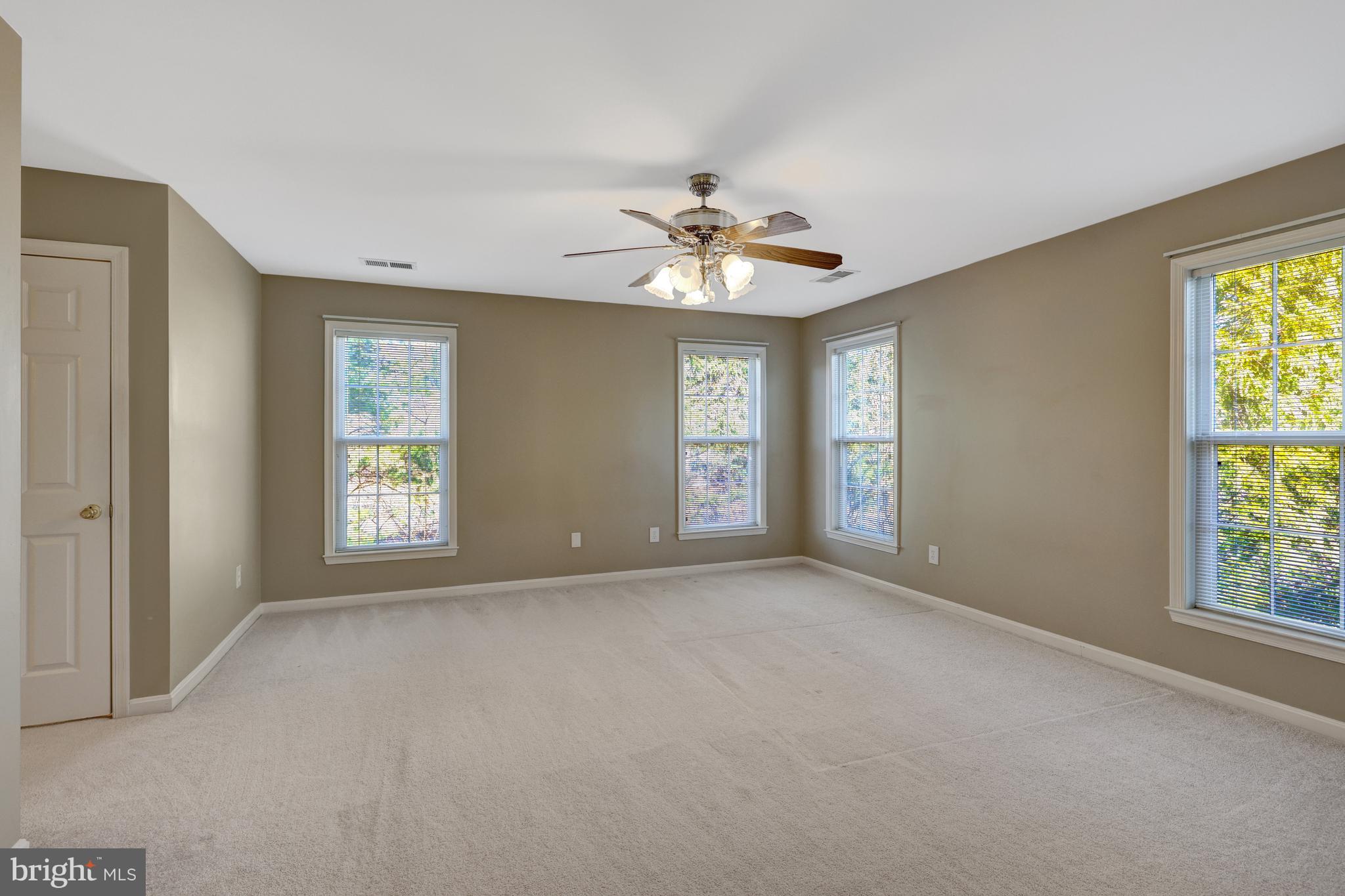 POLO FIELDS - Residential Lease