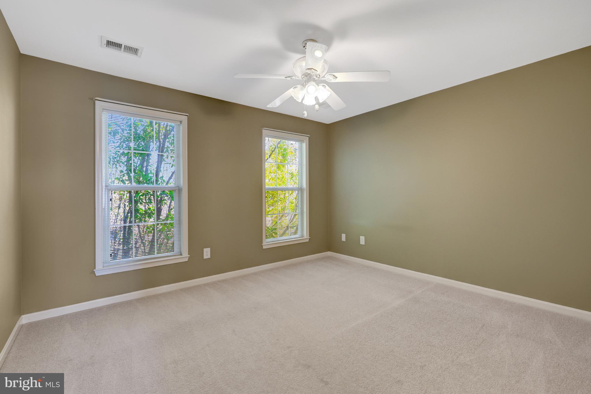 POLO FIELDS - Residential Lease