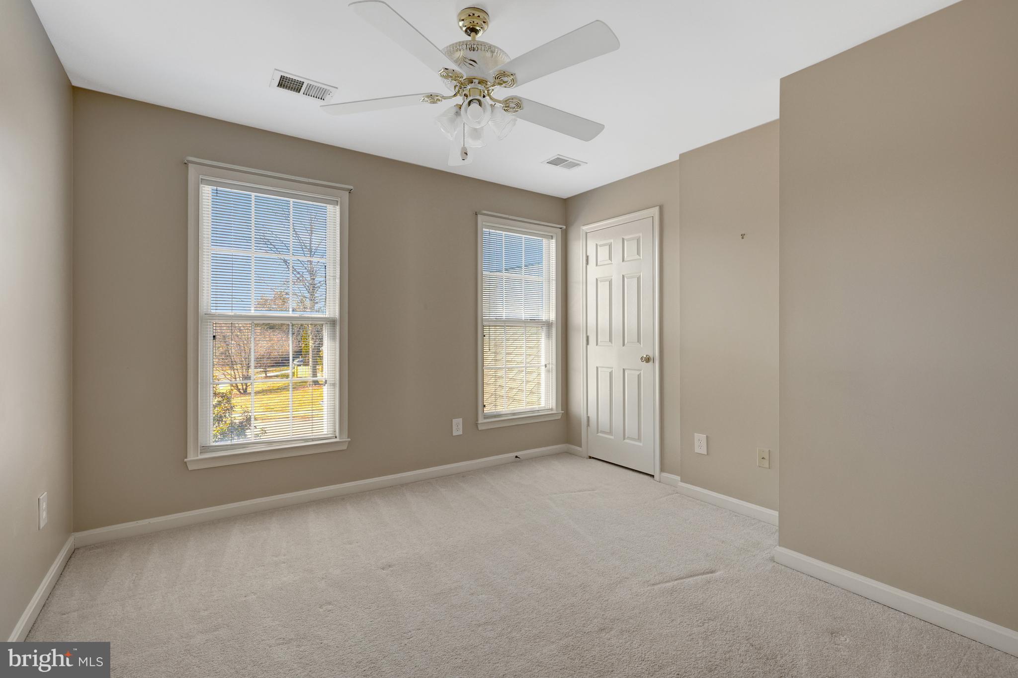 POLO FIELDS - Residential Lease