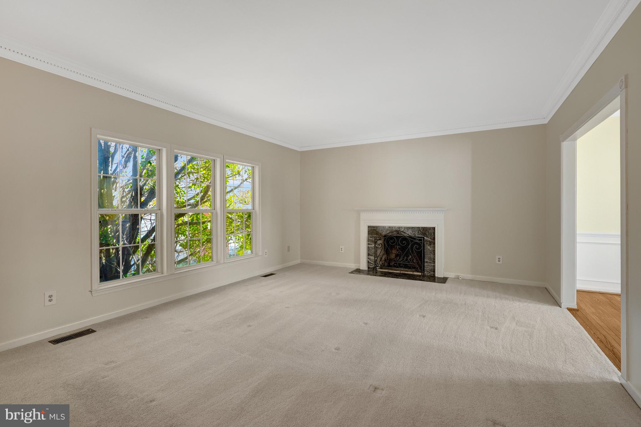 POLO FIELDS - Residential Lease